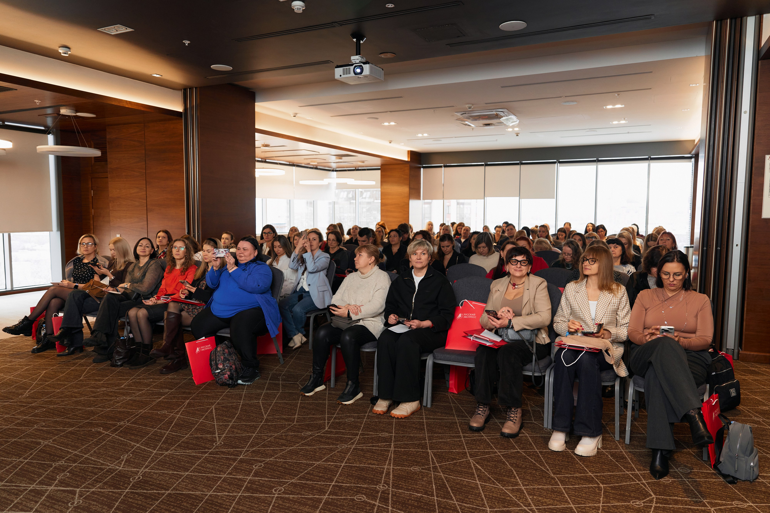 Русский экспресс (МАРРИОТ). Свадебный и репортажный фотограф в Воронеже Роман Янко
