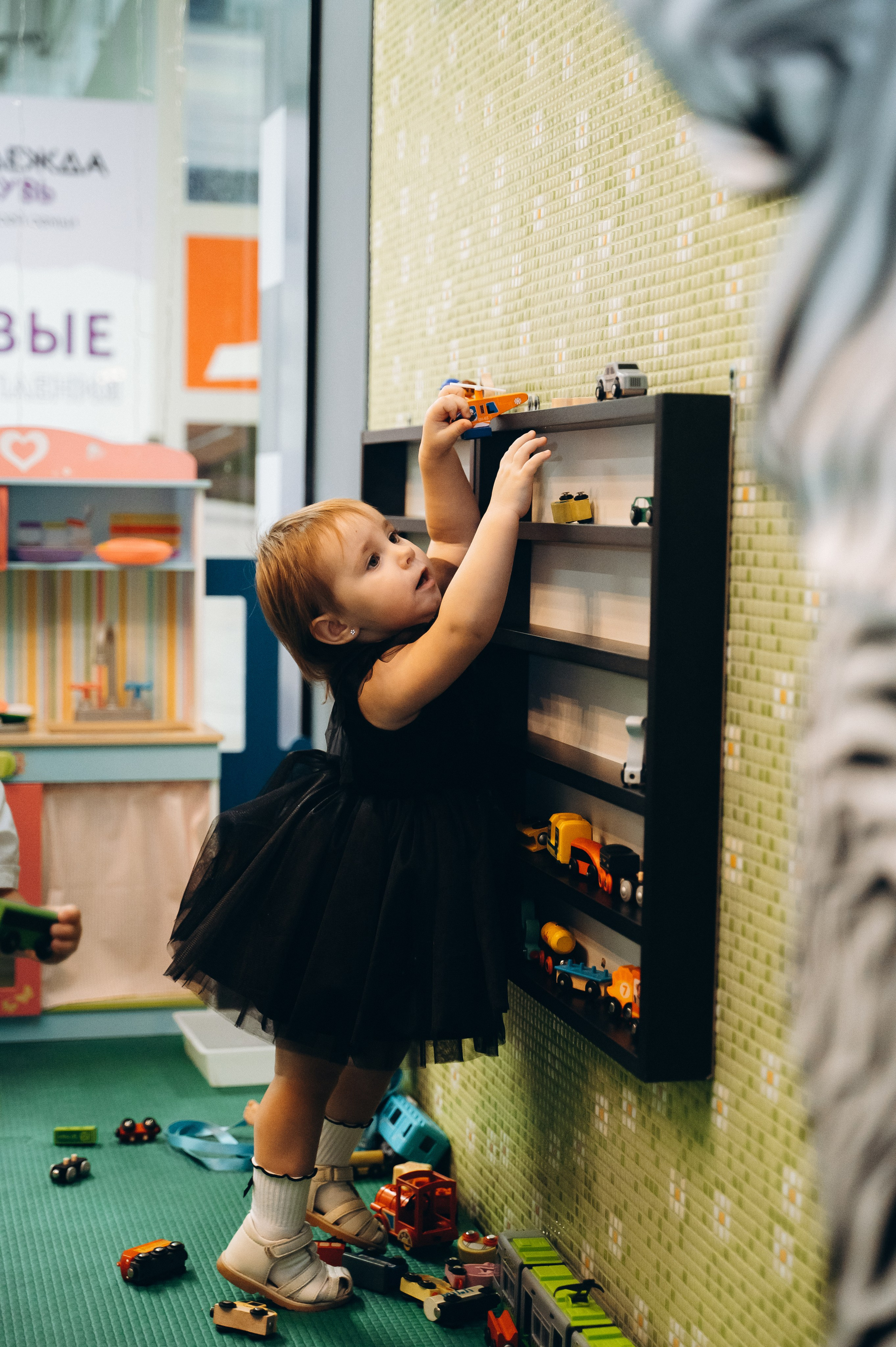 Анечке 2 года (MIA FAMILIA семейное кафе). Семейный фотограф в Минске Дарья Дреко