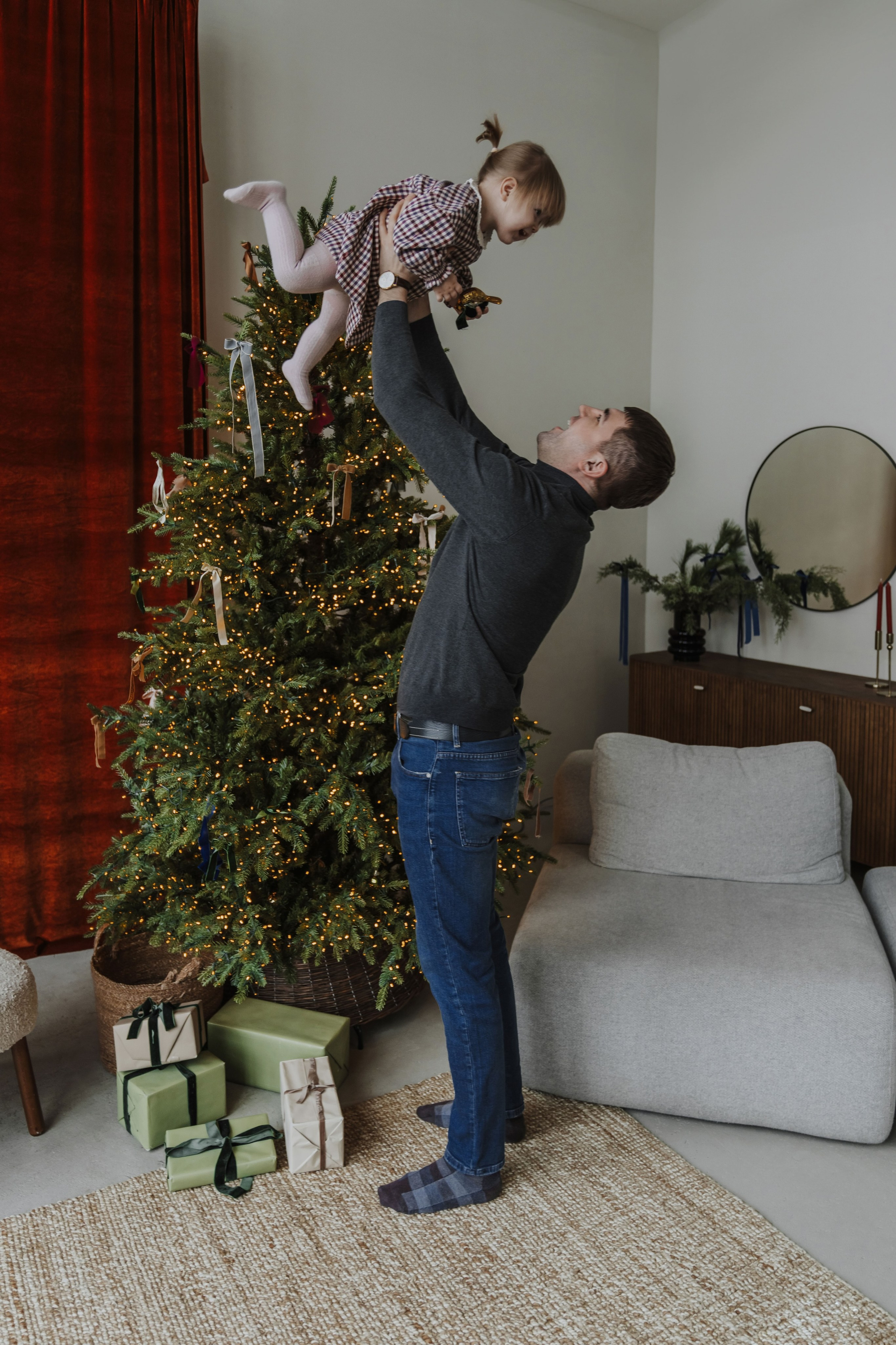 Michail, Ekaterina and Masha. Christmas. Minsk. Olga Modjaro