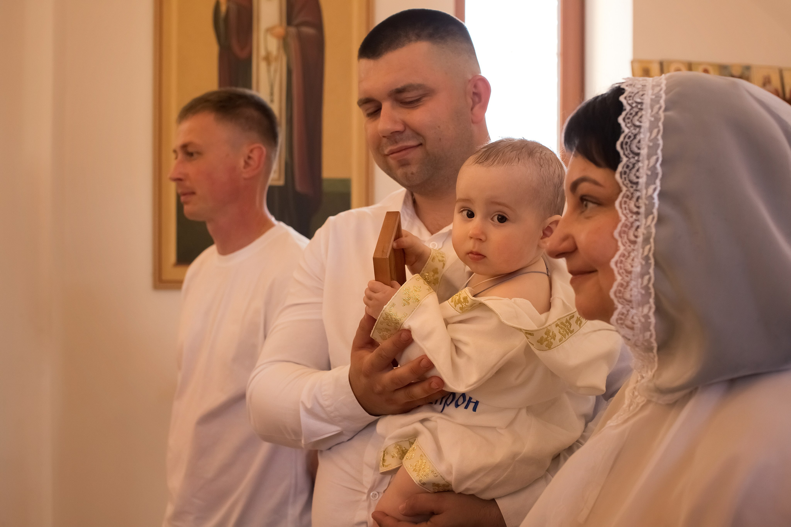 Таинство Крещения Мирона. Семейный и детский фотограф в Саратове Полина Коткина