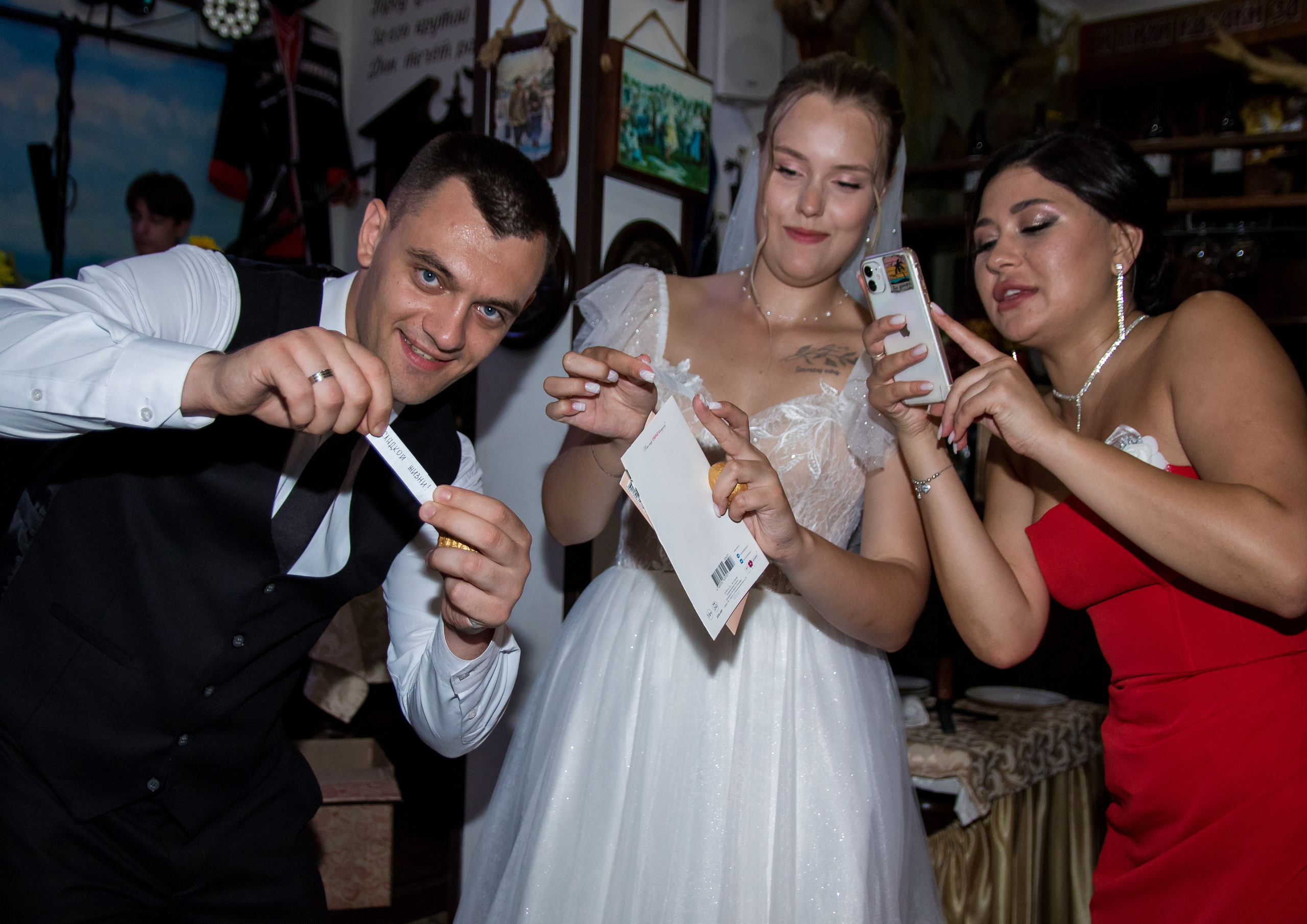 Фотографы. Организатор праздников. Ведущая Марина Гребенникова