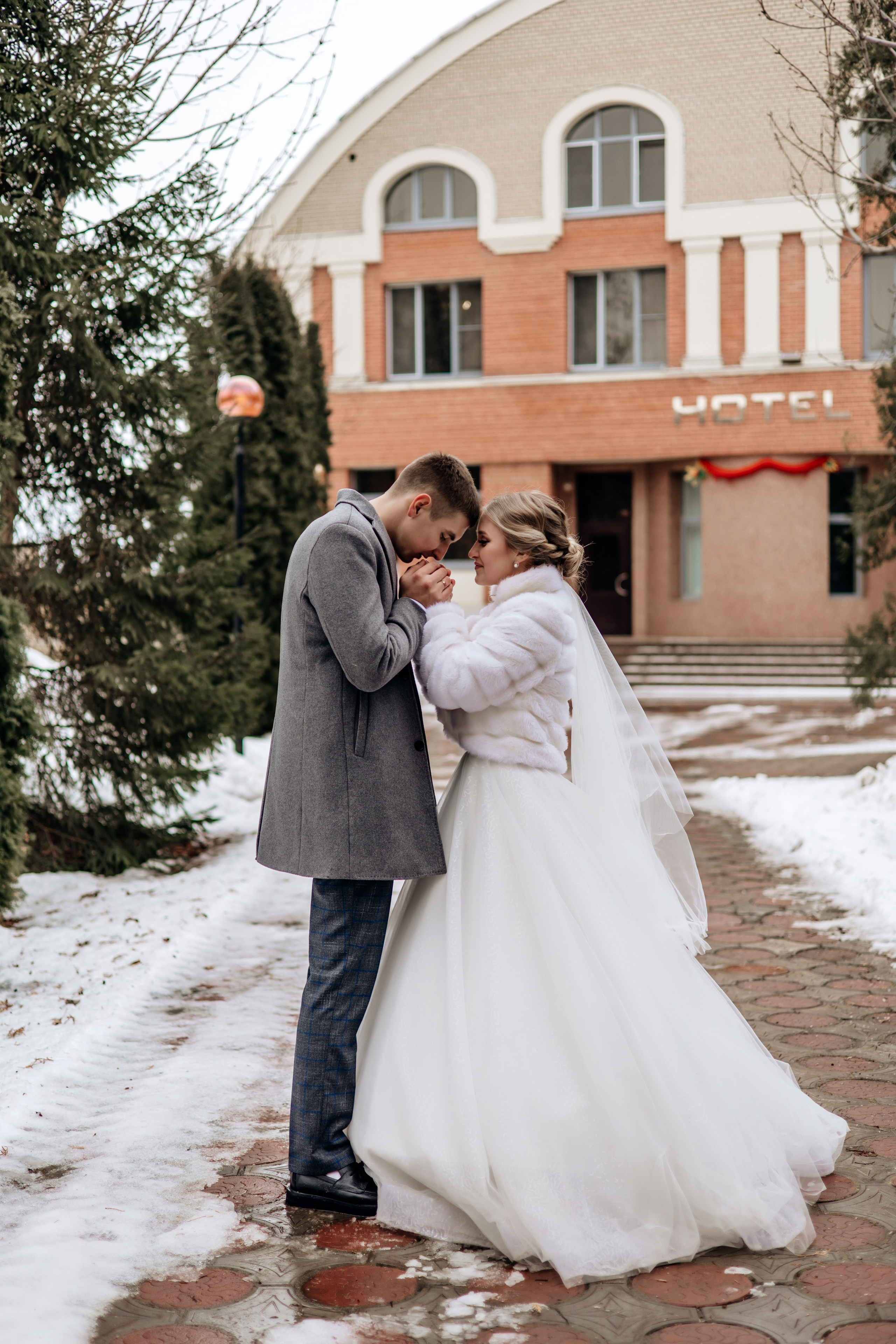 Свадьба Максима и Елизаветы. Свадебный фотограф и видеограф Саша и Таня в Саратове