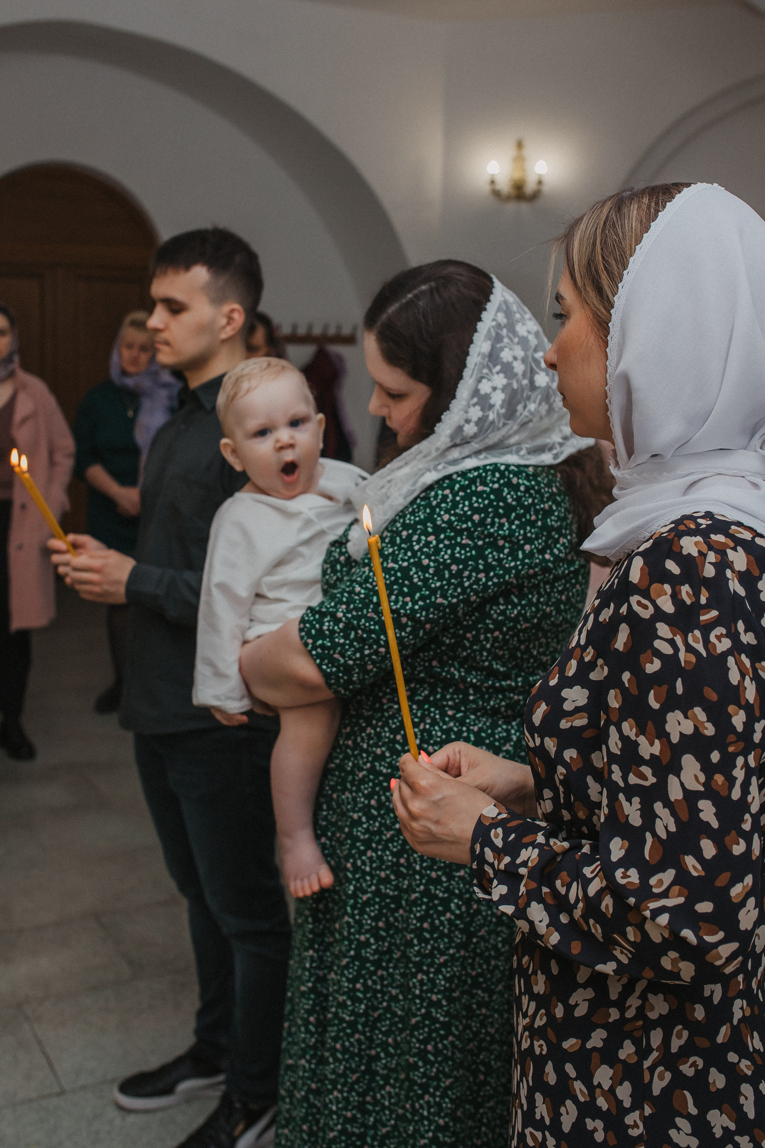 Крещение Матвей. Семейный и домашний фотограф в Москве и МО Королева Валерия