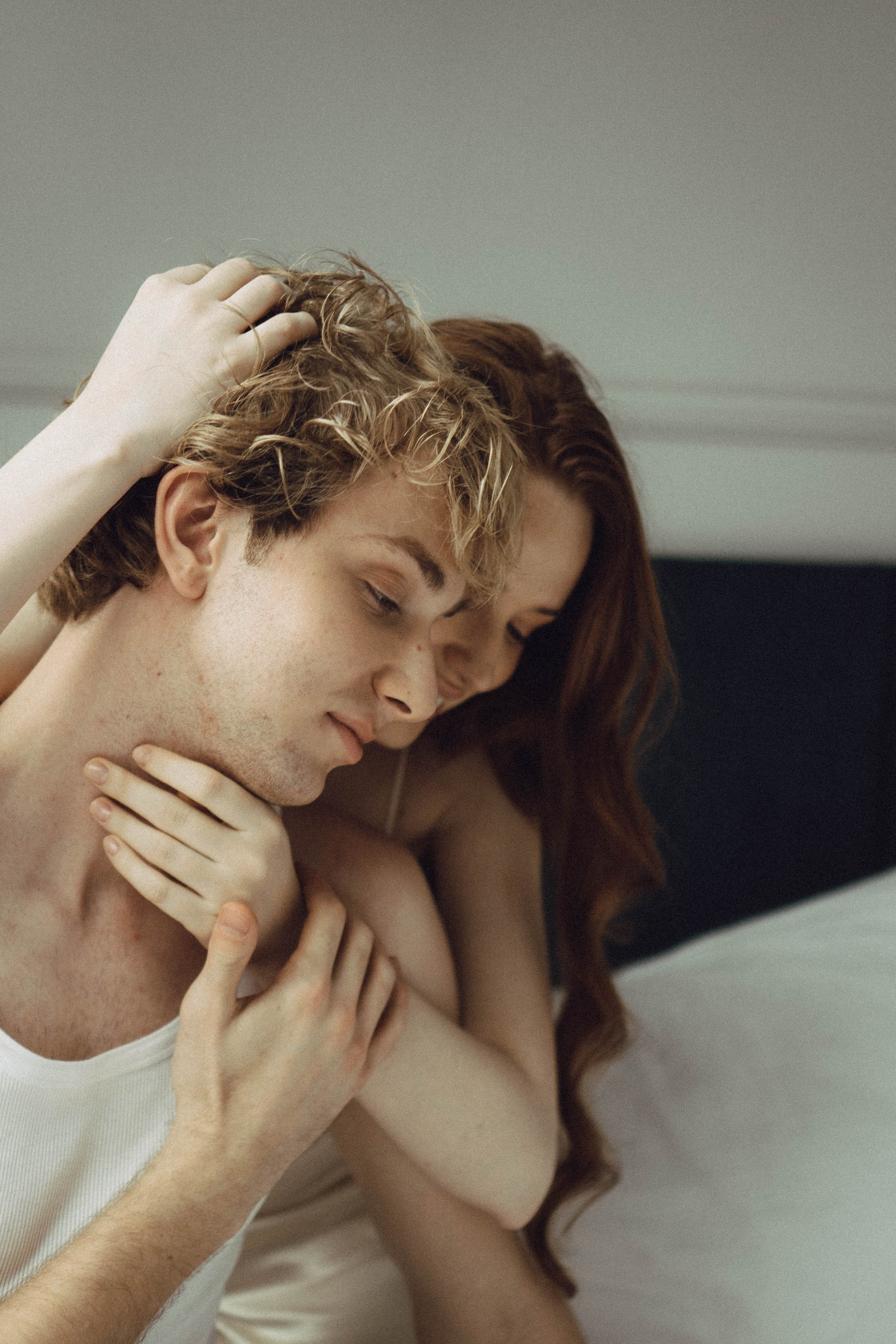 СВАДЕБНАЯ СЬЕМКА В ОТЕЛЕ. СБОРЫ ЖЕНИХА И НЕВЕСТЫ И ТАКЖЕ ТОР И ПОДГОТОВКА К ПРОГУЛКЕ. Профессиональный фотограф, Санкт-Петербург — Виктория Богомолова