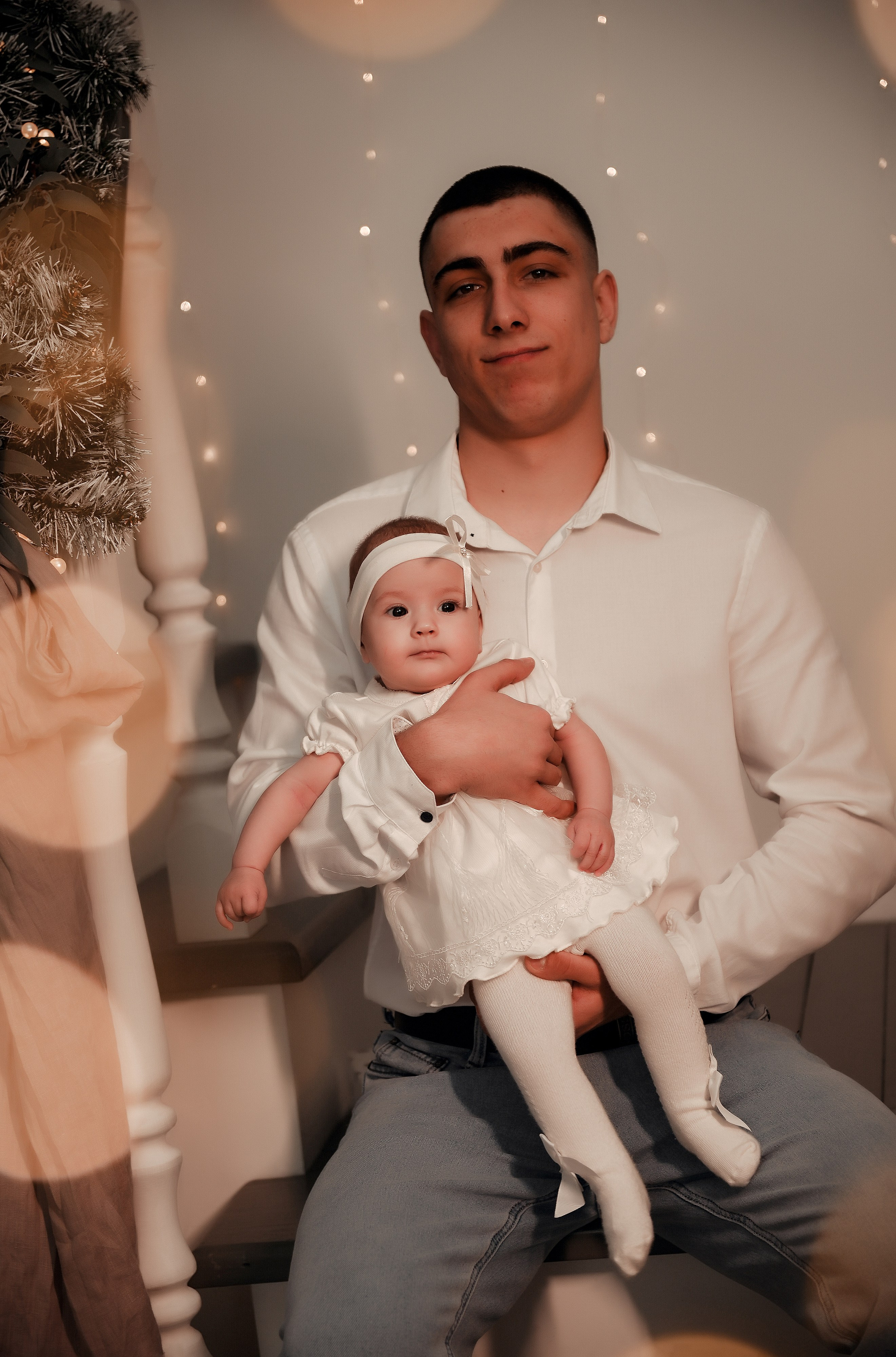 Новогодняя семейная. Свадебный, семейный, детский, контент фотограф в Омске Максим Ильин