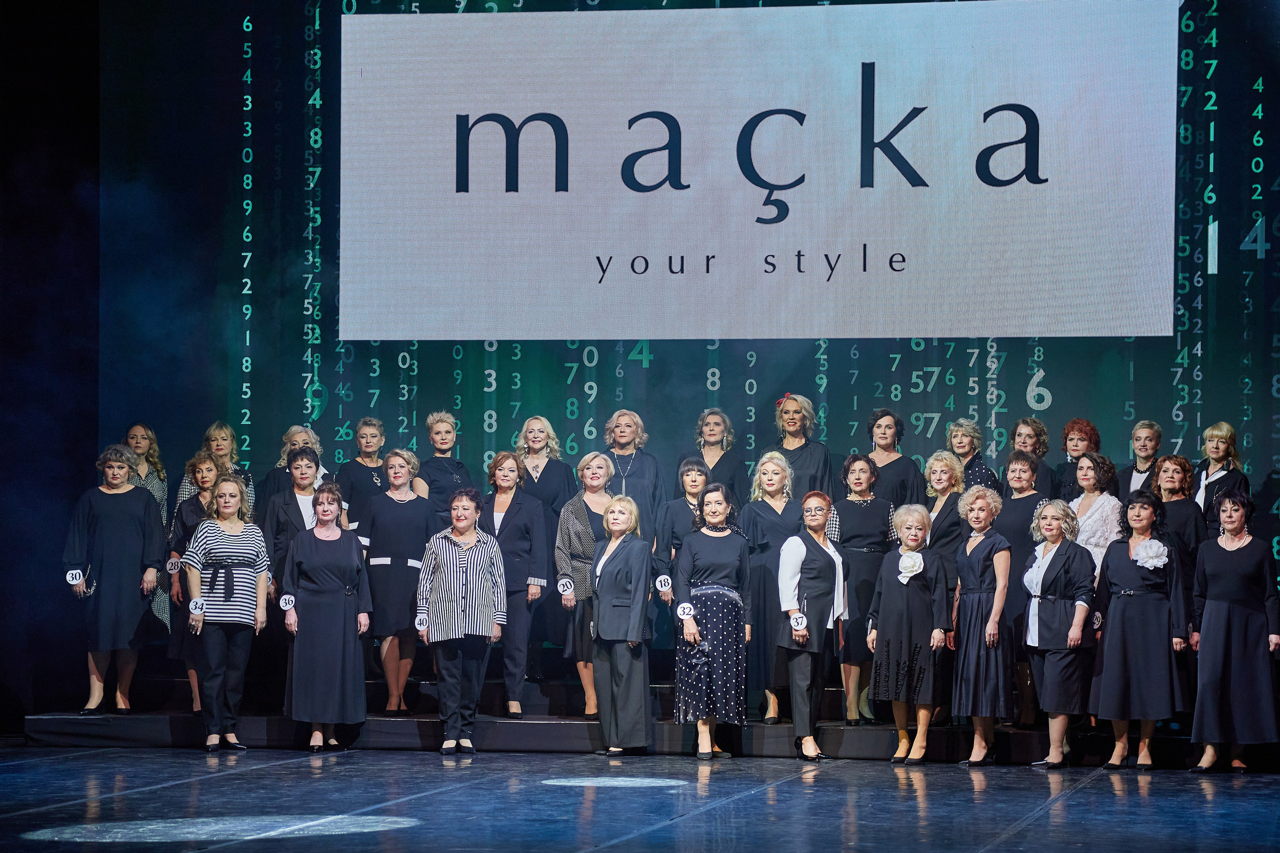 Главная бабушка Екатеринбурга 2025. Фотограф в Екатеринбурге Булат Хамитов