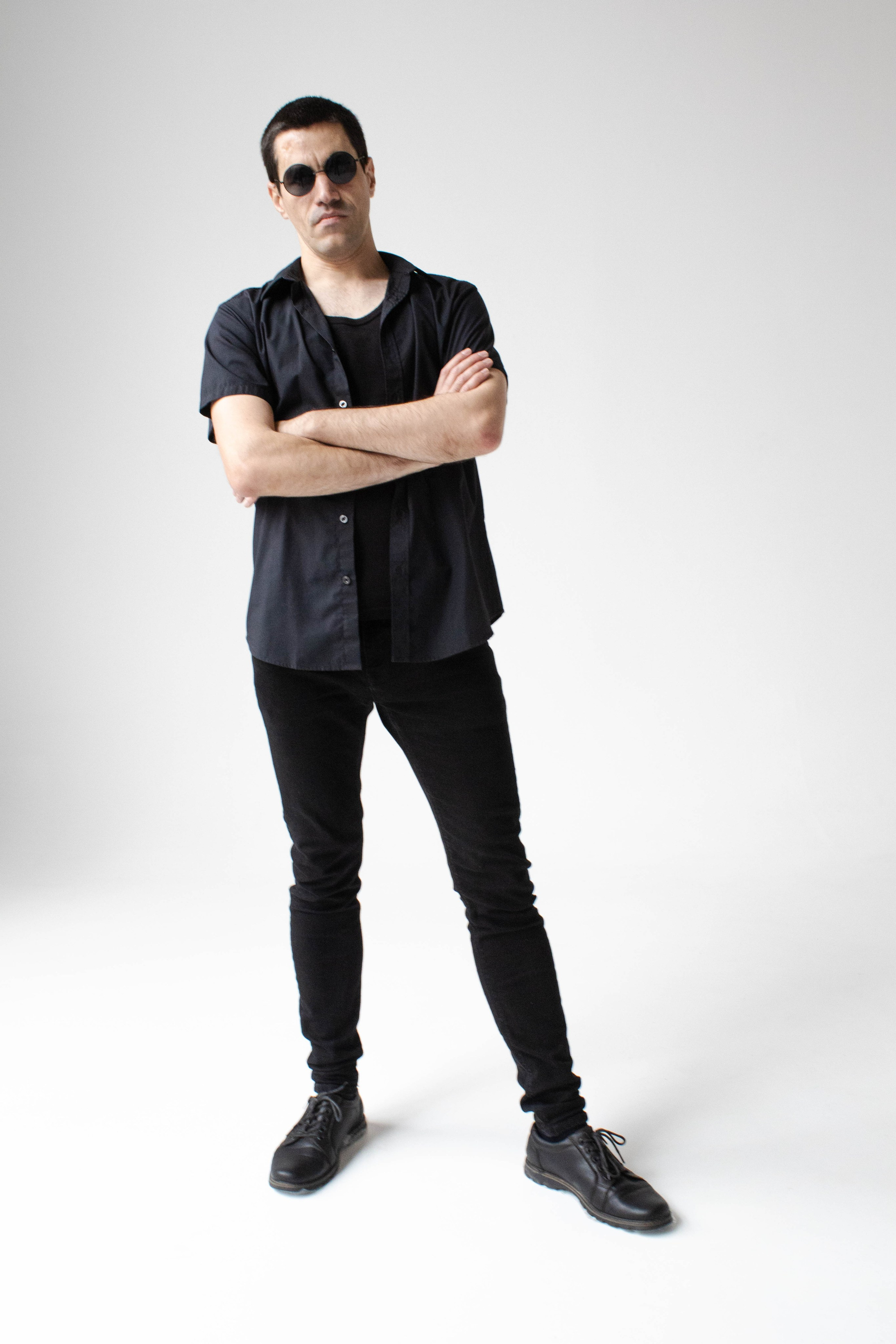 СТУДИЯ. Уличный фотограф Города N