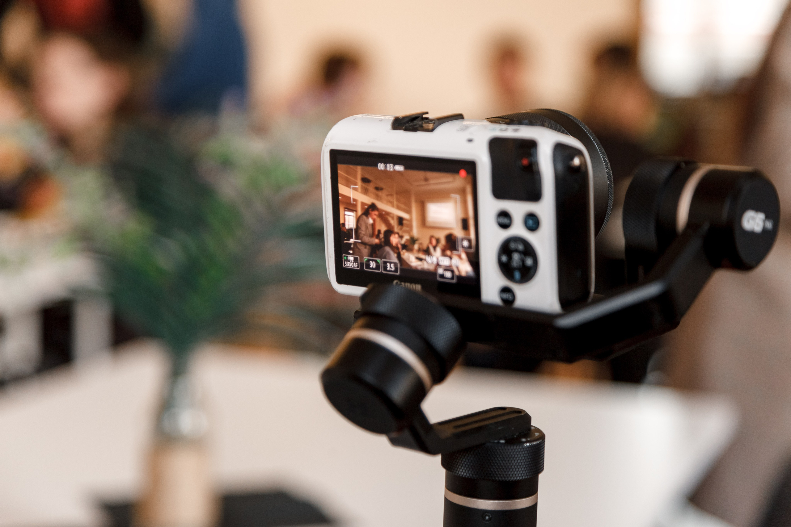 Пасхальная встреча. Фотограф-ретушер