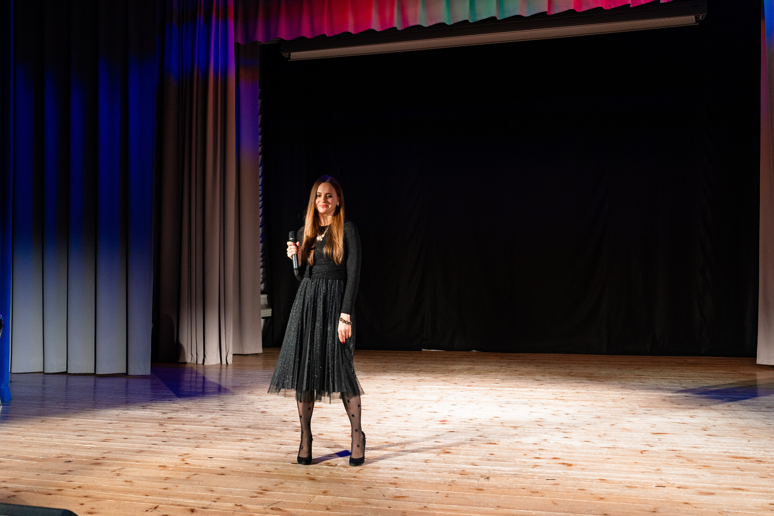 Концерт ДК Буривестник. Фотограф Никита Комаров