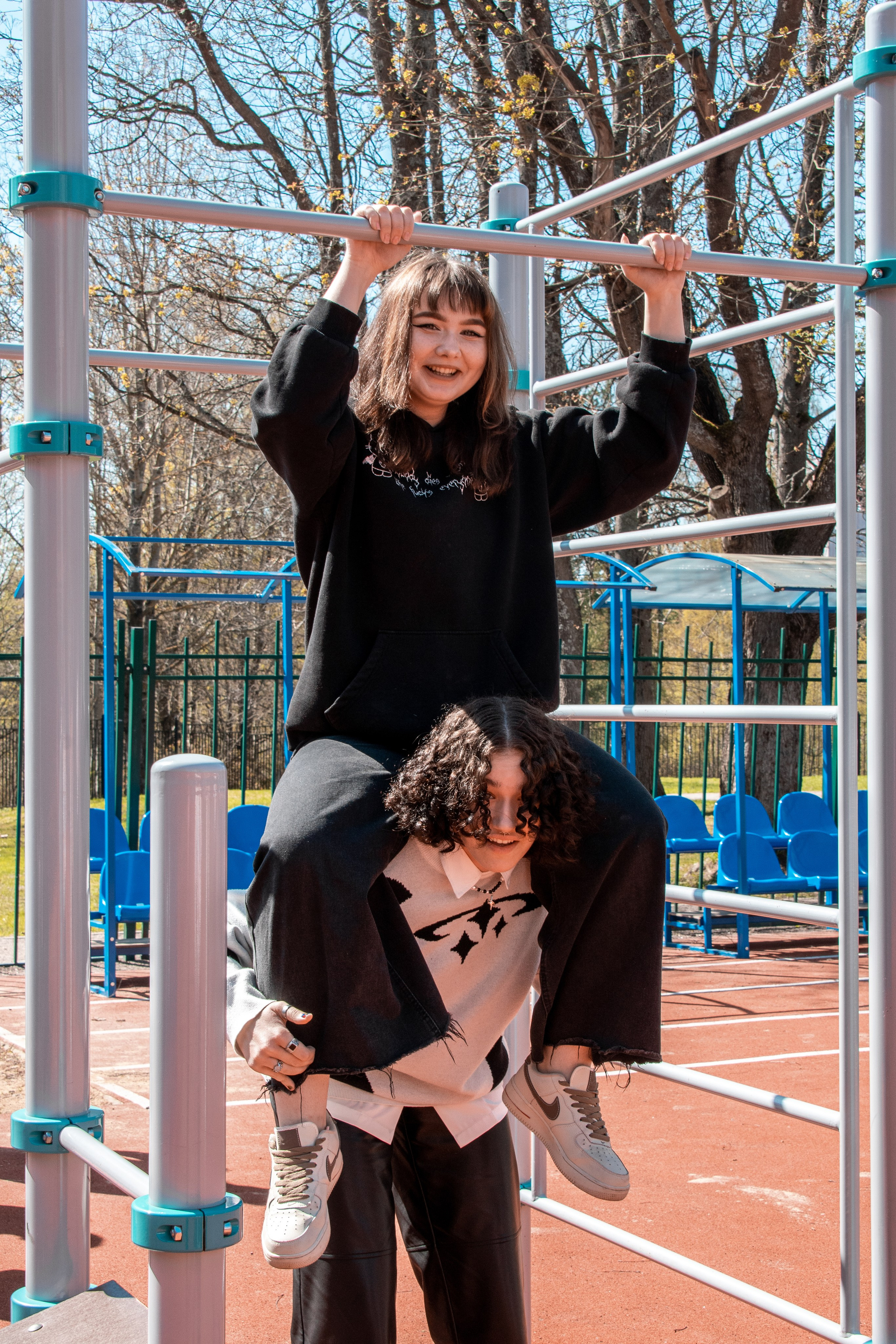 Фотосъемка 11 класса для альбома. Фотограф в Санкт-Петербурге Ксения Яковчук