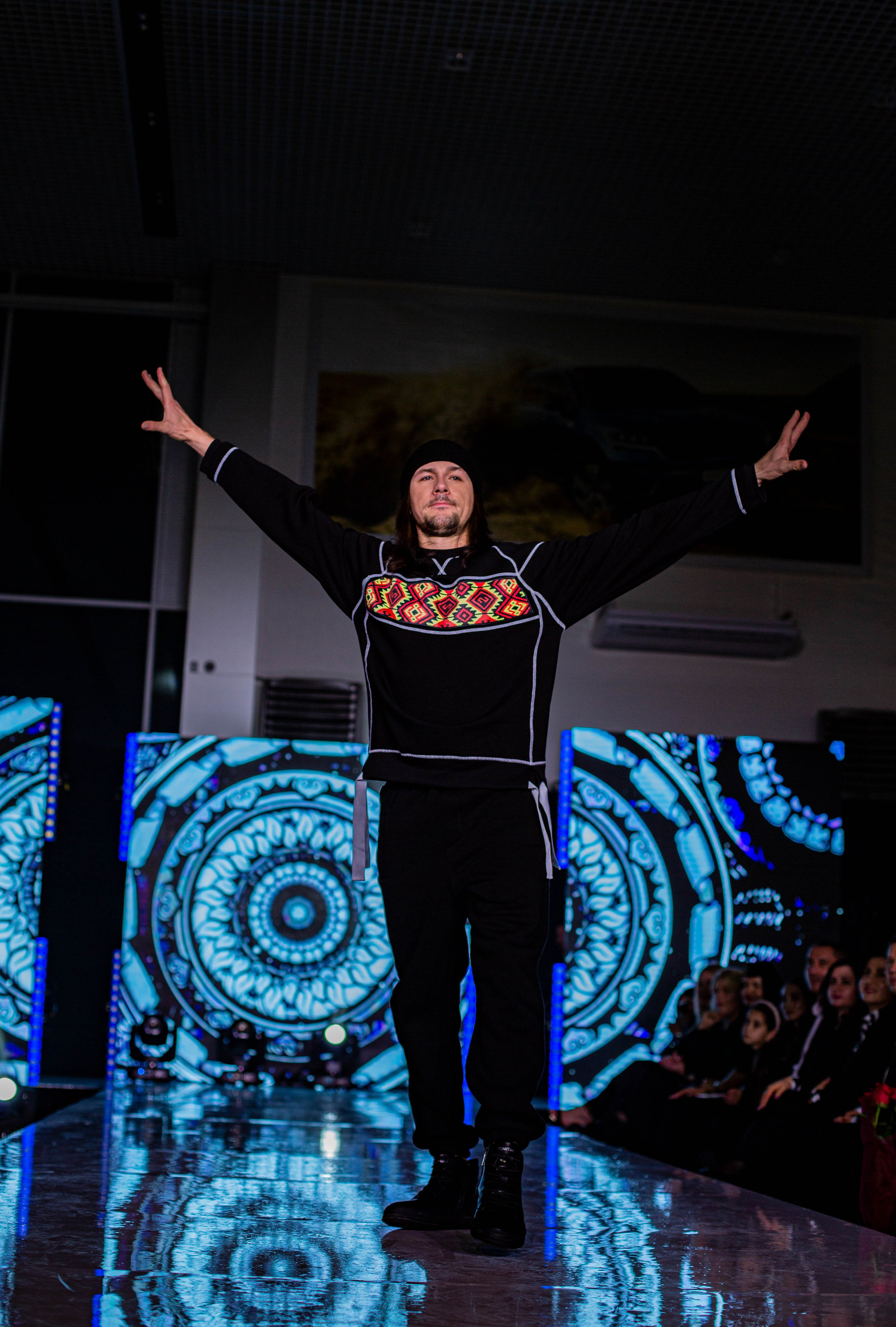 Crimean Tatar fashion show «Urba fashion day». Beye Shevkiyeva Photography