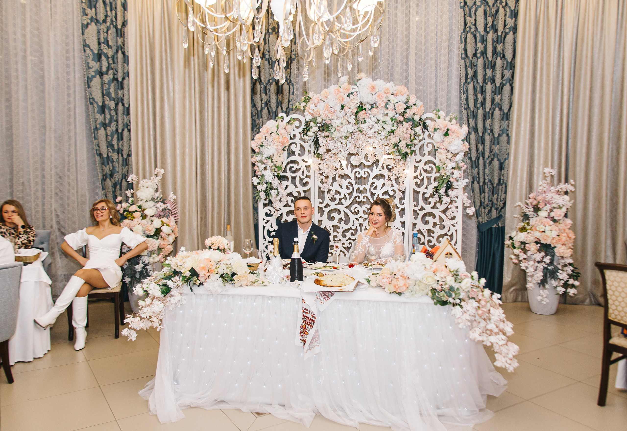 Свадьба Екатерины и Тимофея. Банкет. Фотограф в Красноярске Оксана Мазун