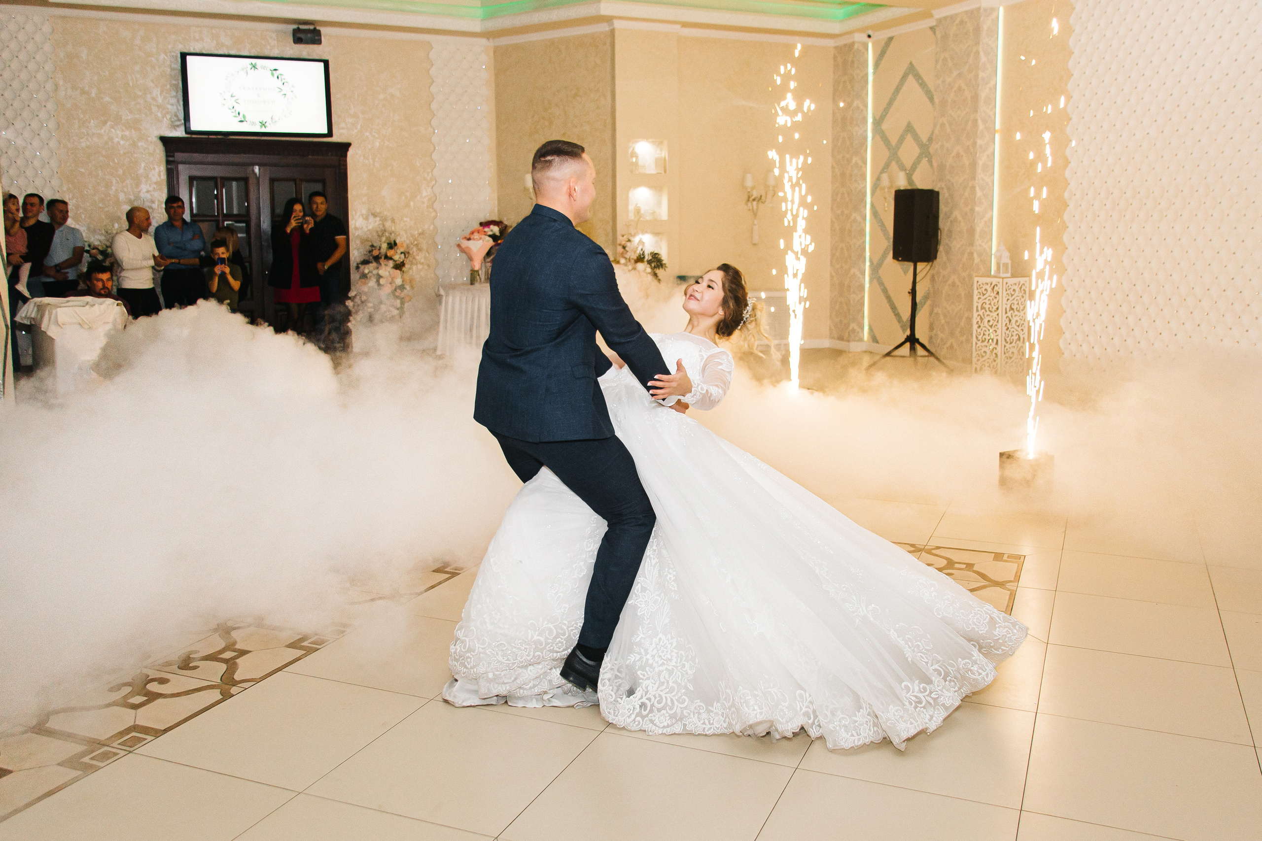 Свадьба Екатерины и Тимофея. Банкет. Фотограф в Красноярске Оксана Мазун