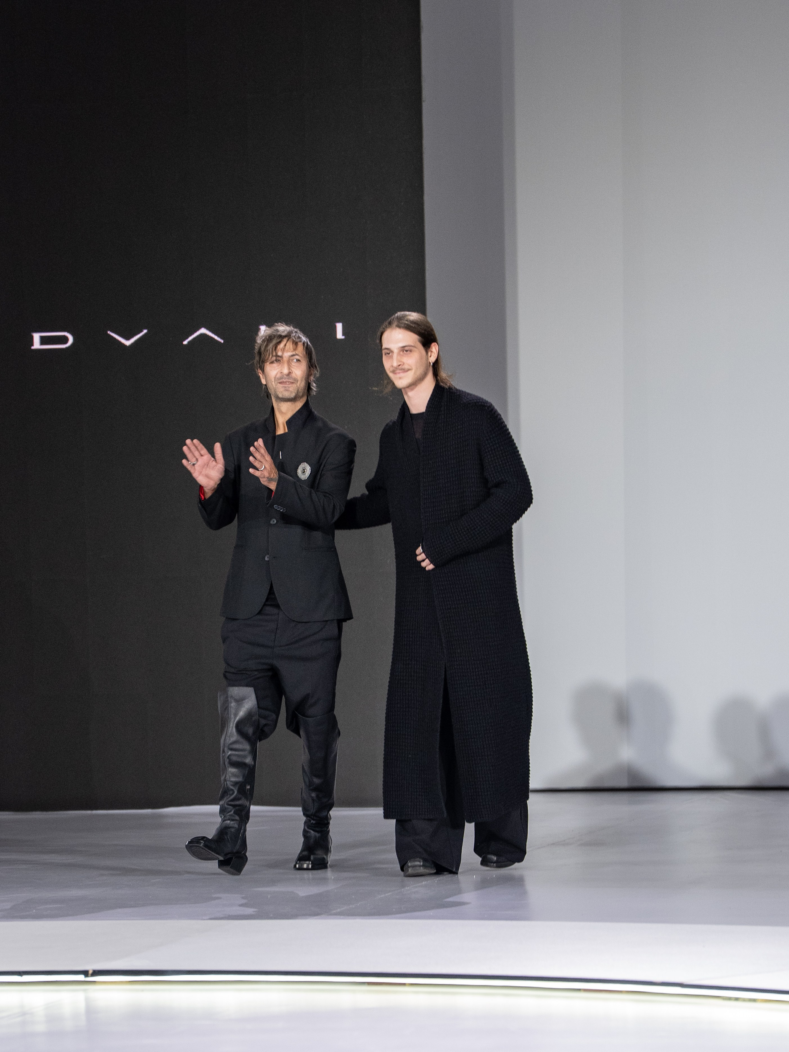 Дизайн DVALI. Сайт Алматинского НЮ АРТ, будуар и фэшн фотографа Дениса Карпенко