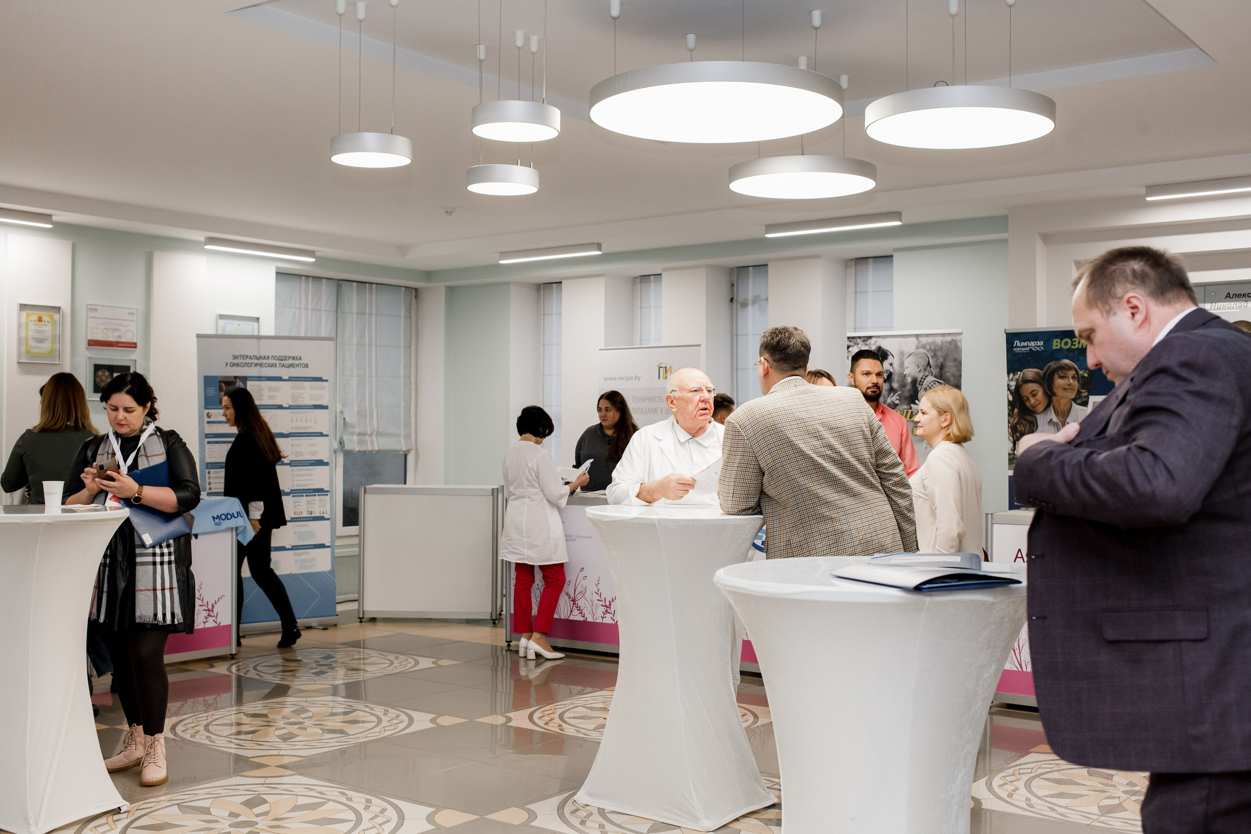 Репортажная фотосессия на медицинской конференции. КОНТЕНТ ФОТОГРАФ