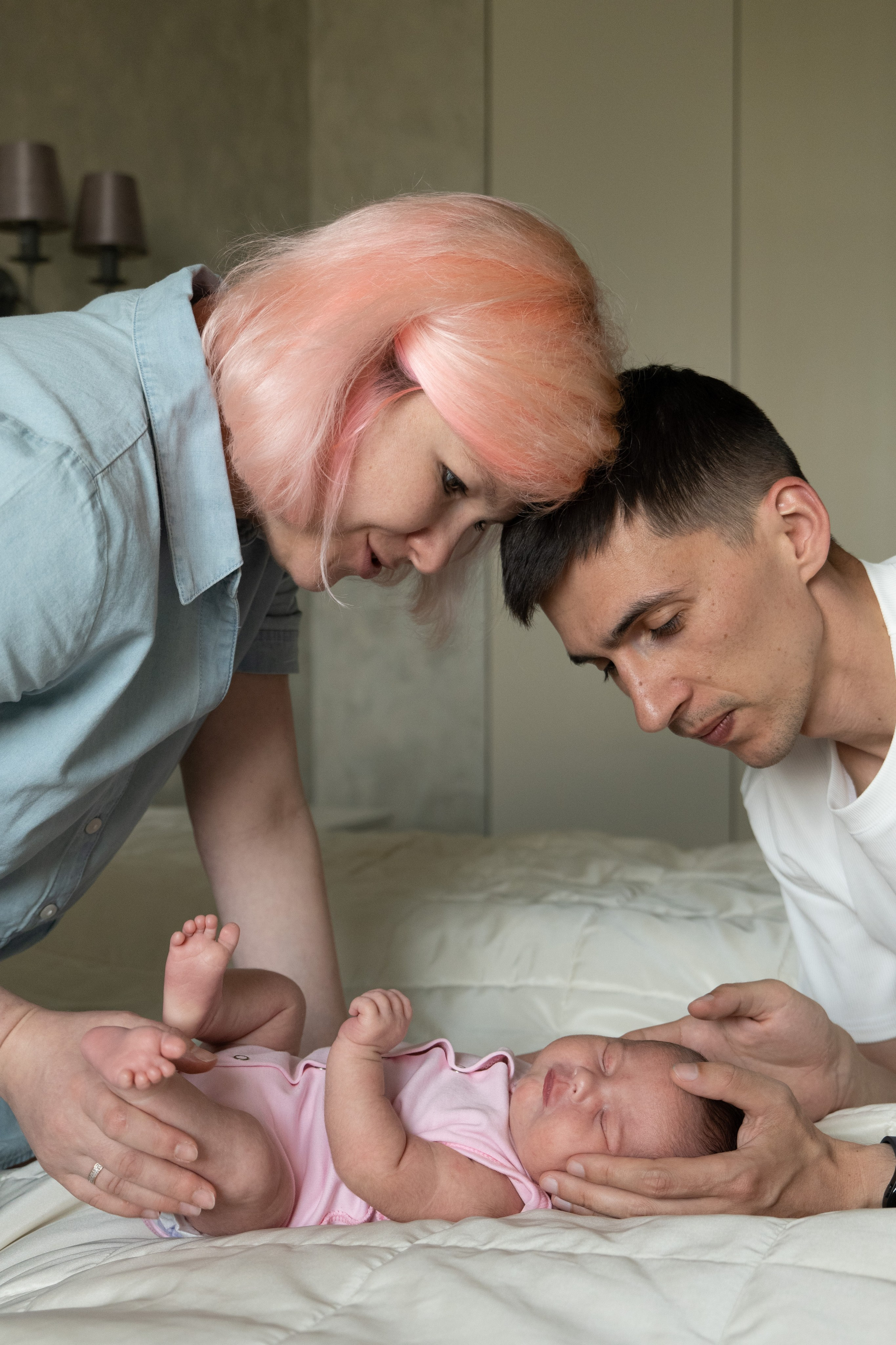 Домашняя фотосессия с новорожденным. Фотограф видеограф Ольга Василевская