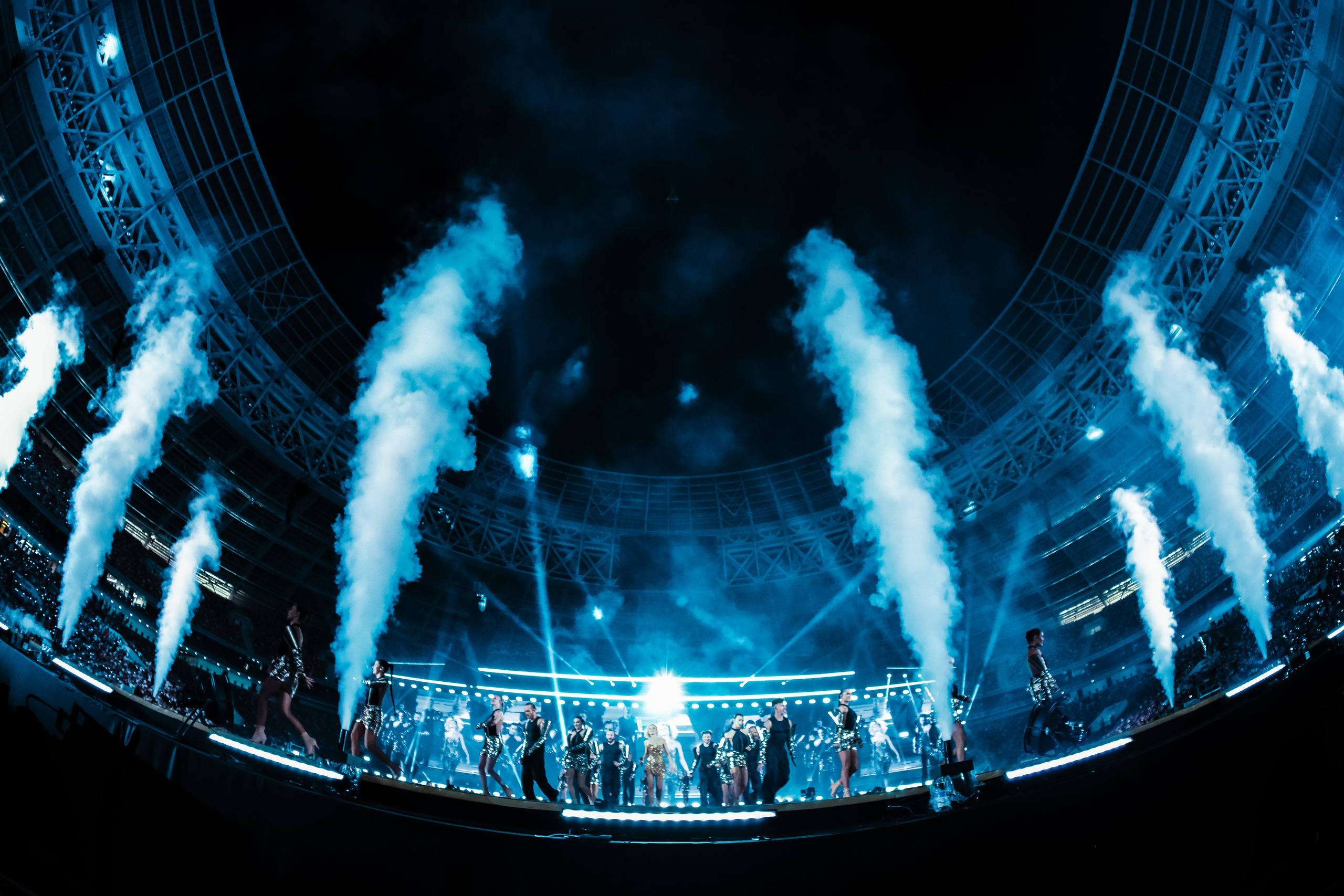 ПОЛИНА ГАГАРИНА В СК ЛУЖНИКАХ 29.06.24. Концертный и репортажный фотограф в Москве и Санкт-Петербурге Мария