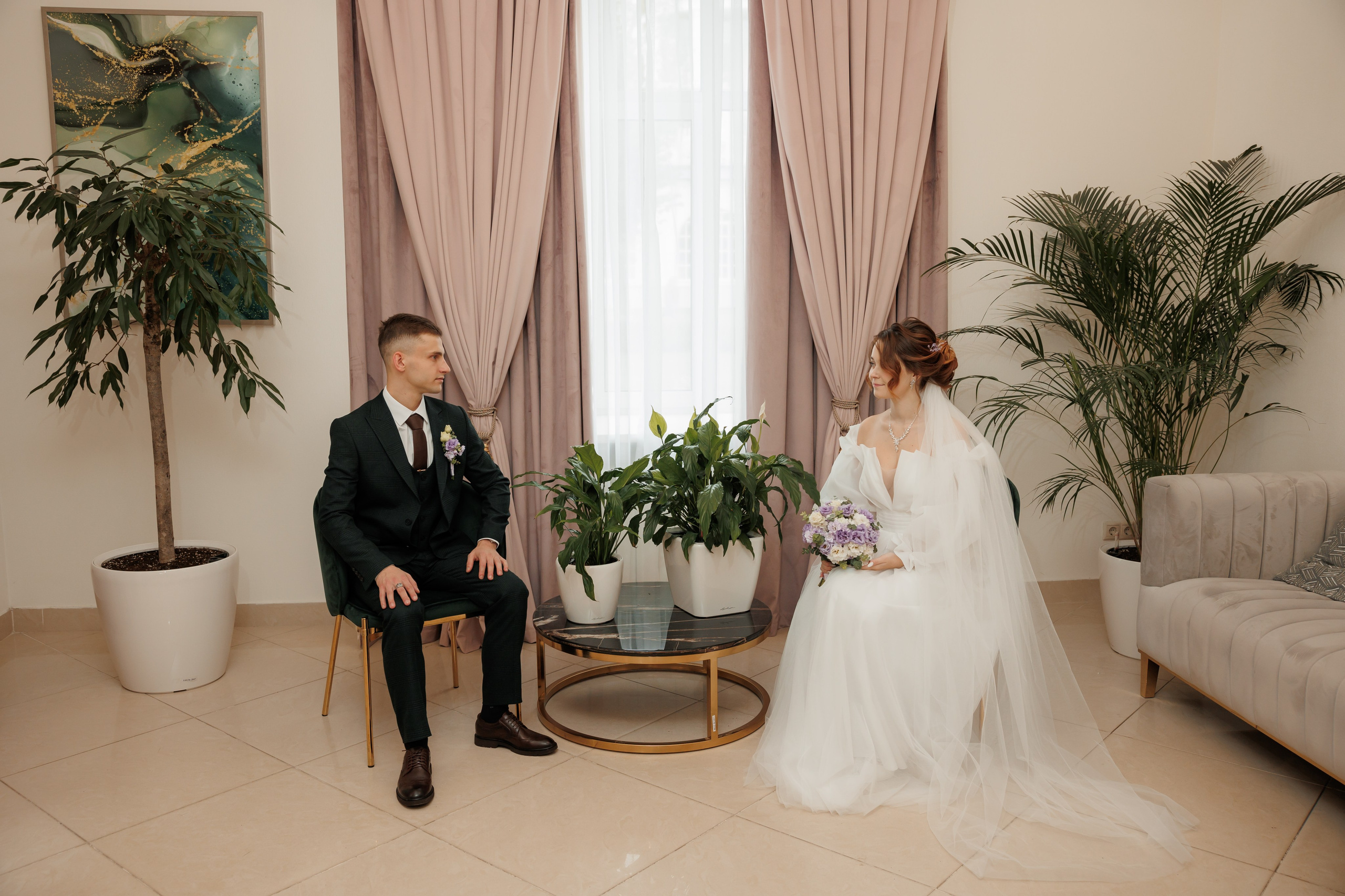 Константин и Дарья, ЗАГС ВДНХ, отель Soluxe, ресторан «Антик». Свадебный и репортажный фотограф (Москва, Королев и другие)