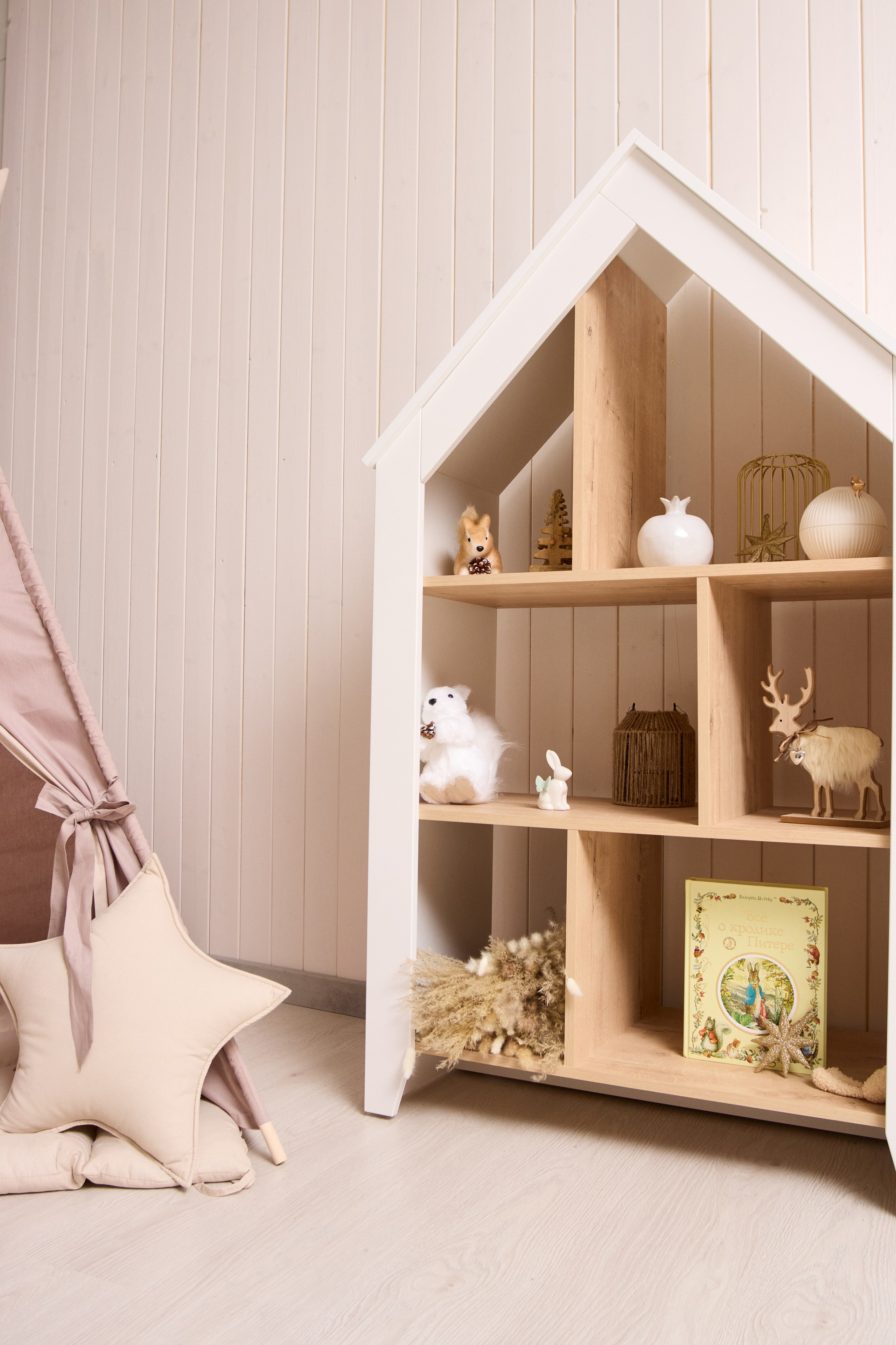 Аренда фотостудии в Москве. Фотосъёмка для марктеплейсов Studio 11.11