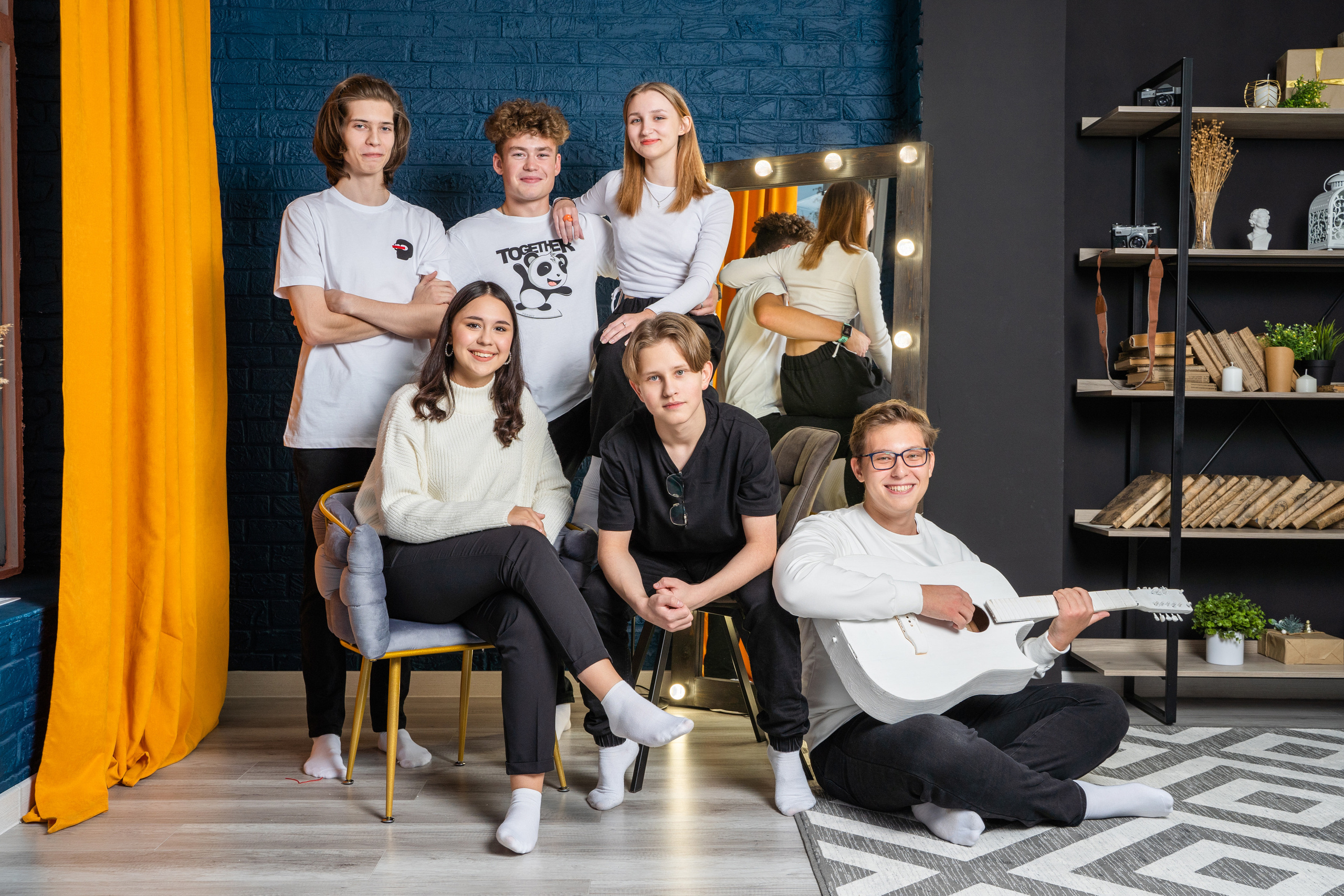 Стиль Черный. Выпускные альбомы Нижнекамск Набережные Челны Фотостудия Небо