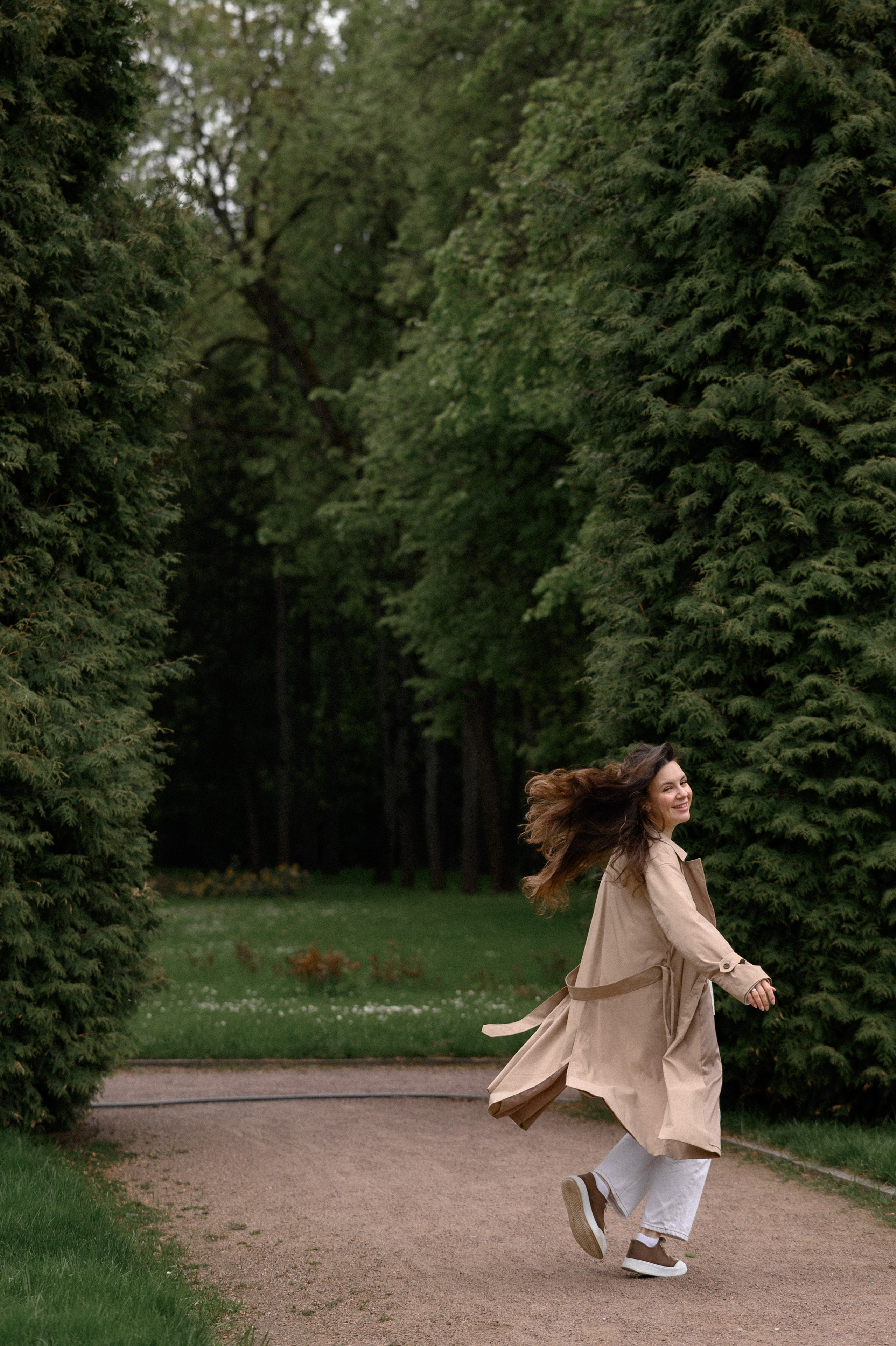 Даня, Лида и Эмма. Прогулка по усадьбе. Семейный и свадебный lifestyle-фотограф в Москве Мария Петрова