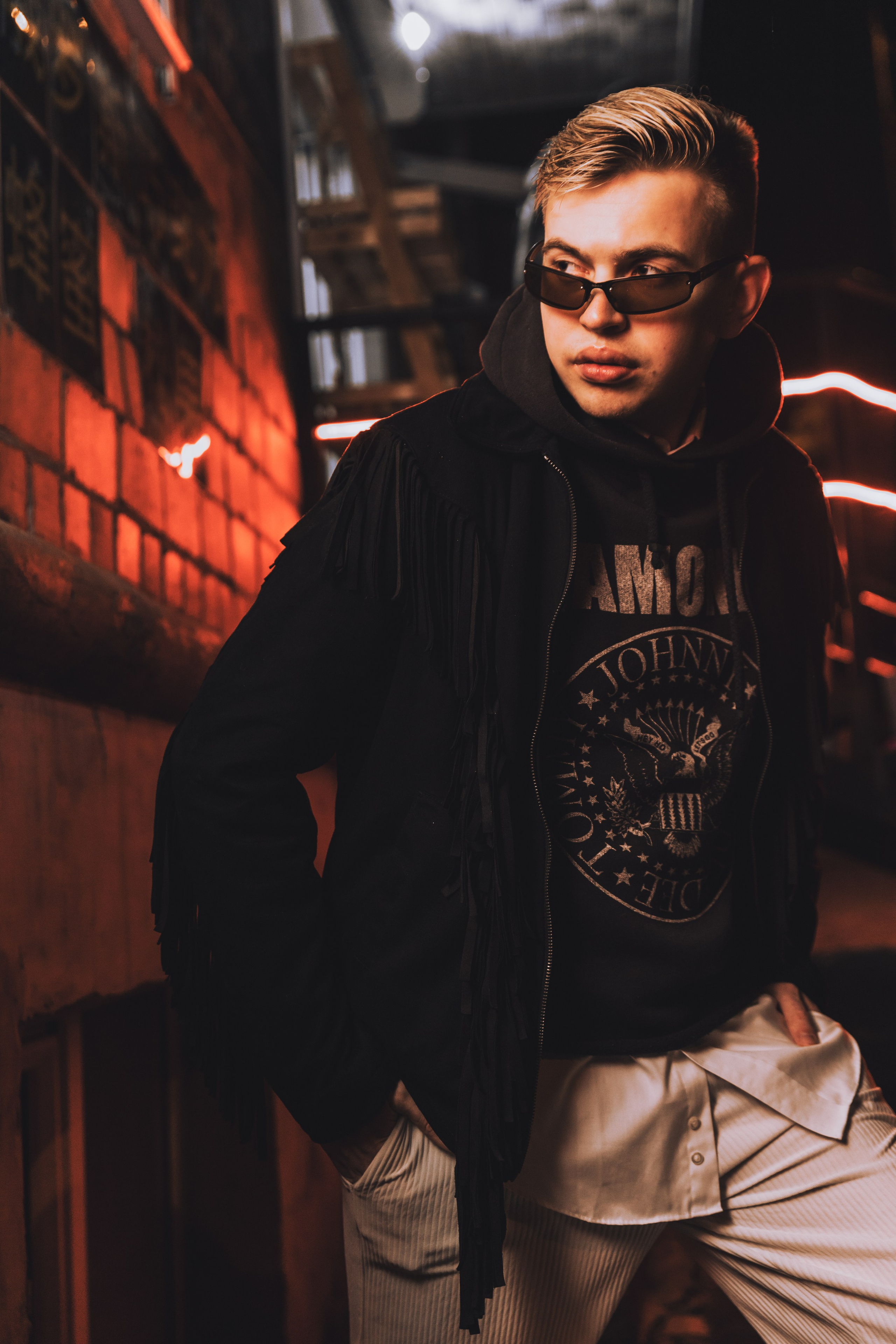 Павел. Ночная съемка. ФОТОГРАФ ВО ВЛАДИВОСТОКЕ| СВАДЕБНЫЙ ФОТОГРАФ