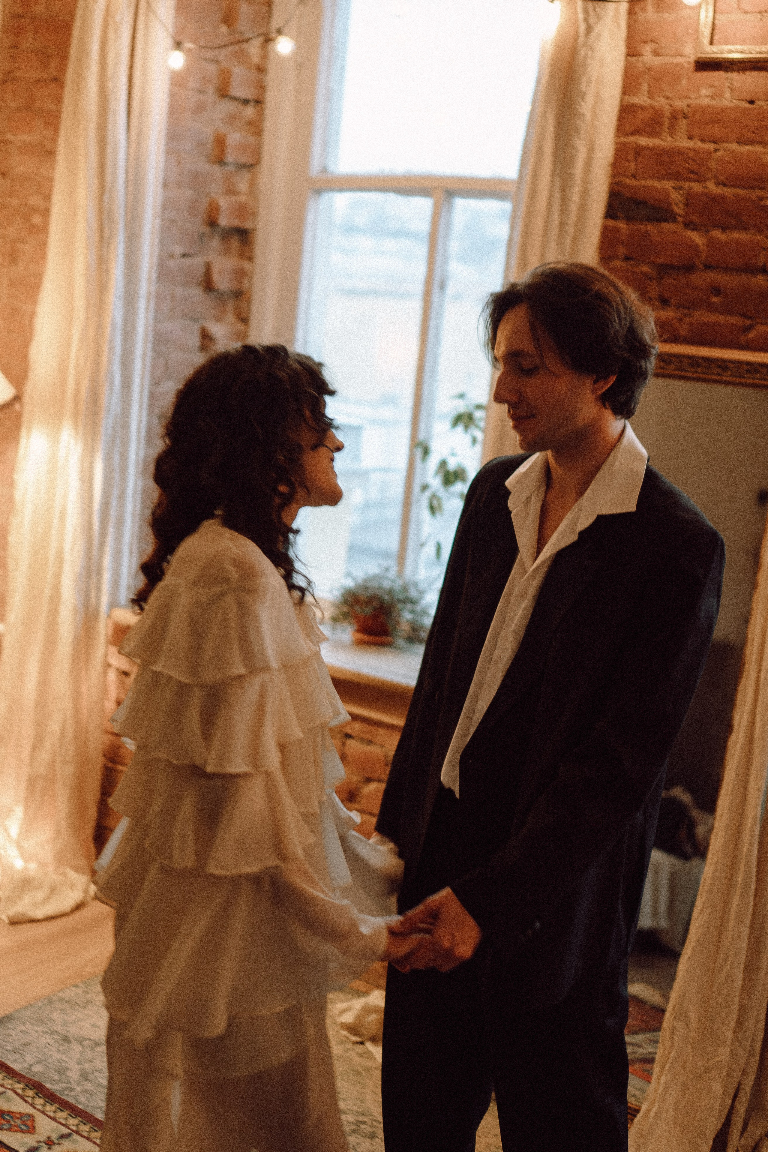 УТРО ЖЕНИХА И НЕВЕСТЫ В ФОТОСТУДИИ И ОСНОВНАЯ ФОТОСЕСИСИЯ ЗИМОЙ. Профессиональный фотограф, Санкт-Петербург — Виктория Богомолова