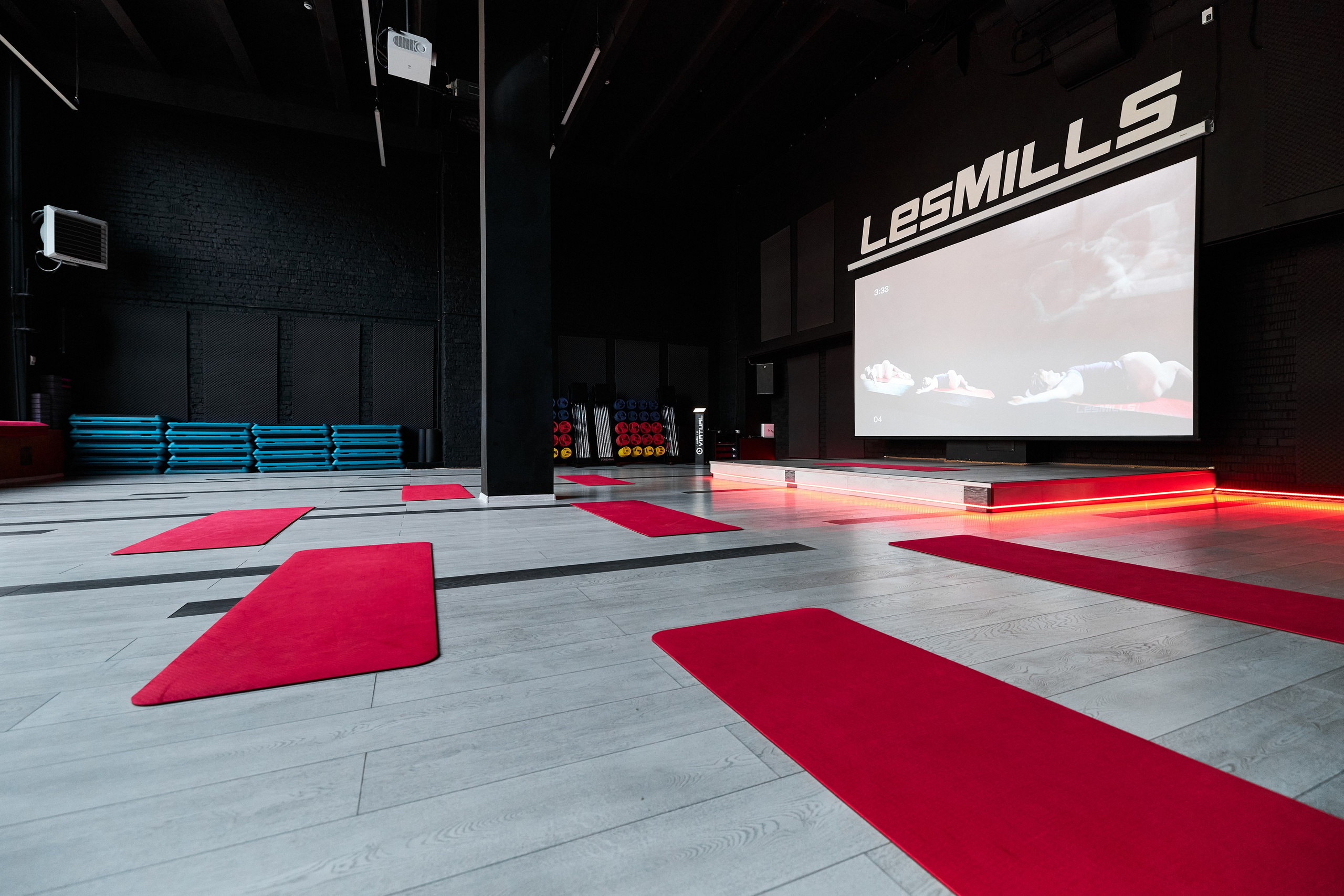 Интерьерная съёмка фитнесс клубов и спортивных площадок. КонТайм: профессиональная съемка для организаций