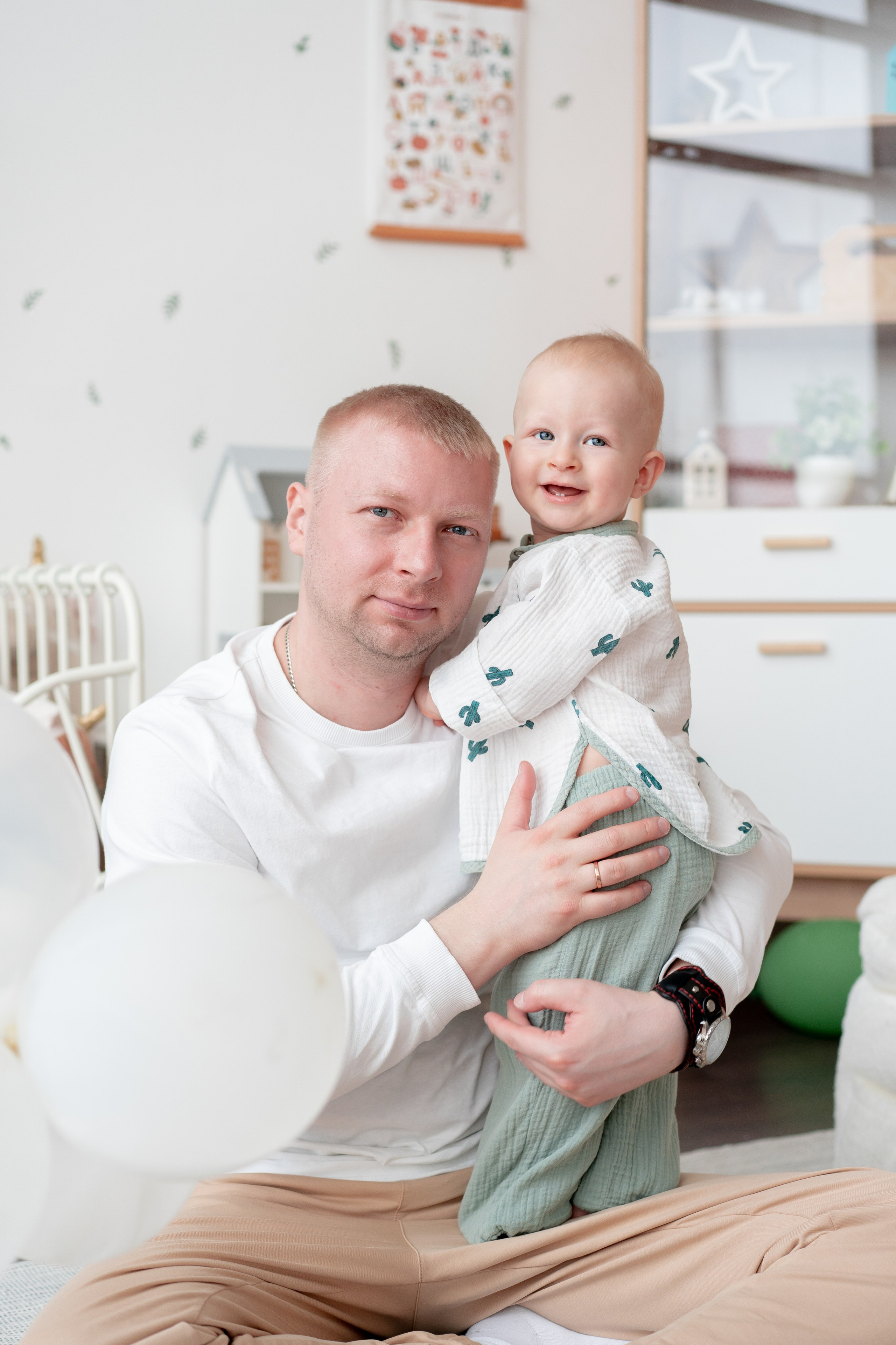 Первый день рождения малыша. Детская, семейная фотостудия в Санкт-Петербурге