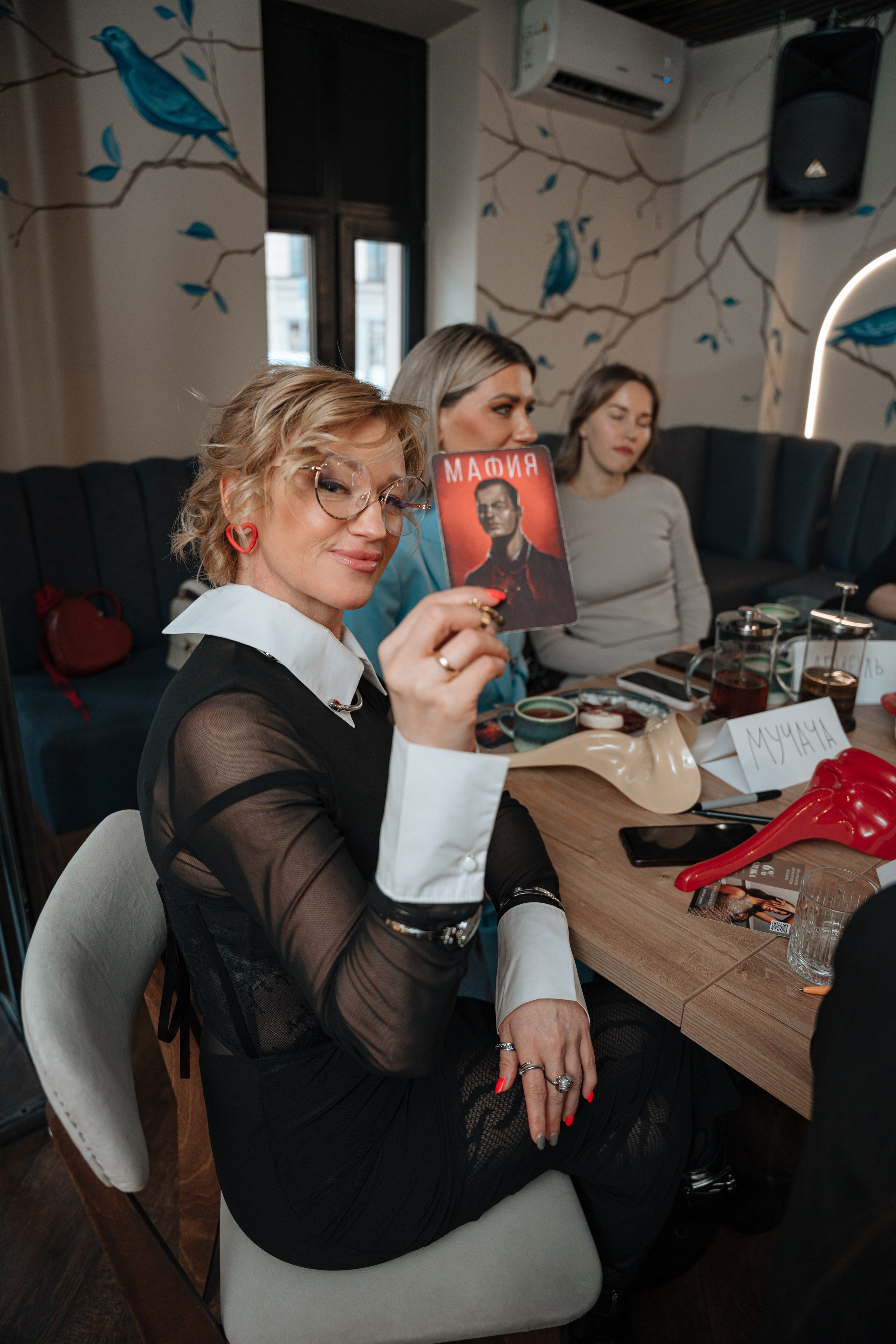 Мафия. Бар FINCH. ЖЕНСКИЙ КЛУБ LAXMI. Портретный фотограф в Санкт-Петербурге Дмитриева Наталия