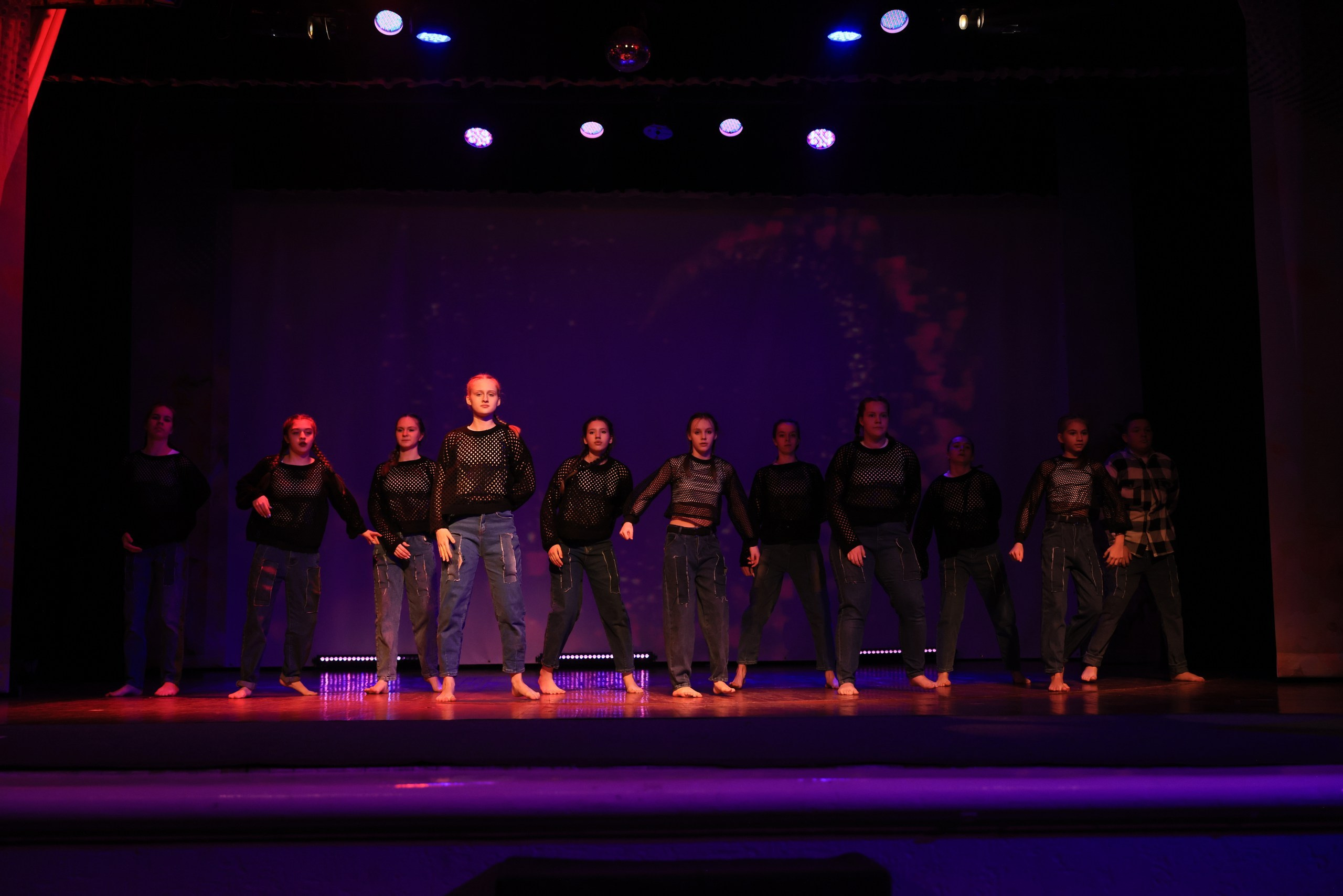 Концерт к 8 Марта в ДК «Металлург» г. Тула. Фотограф в Туле Крупский АнДРей. Фотостудия «КАДР71» в Туле