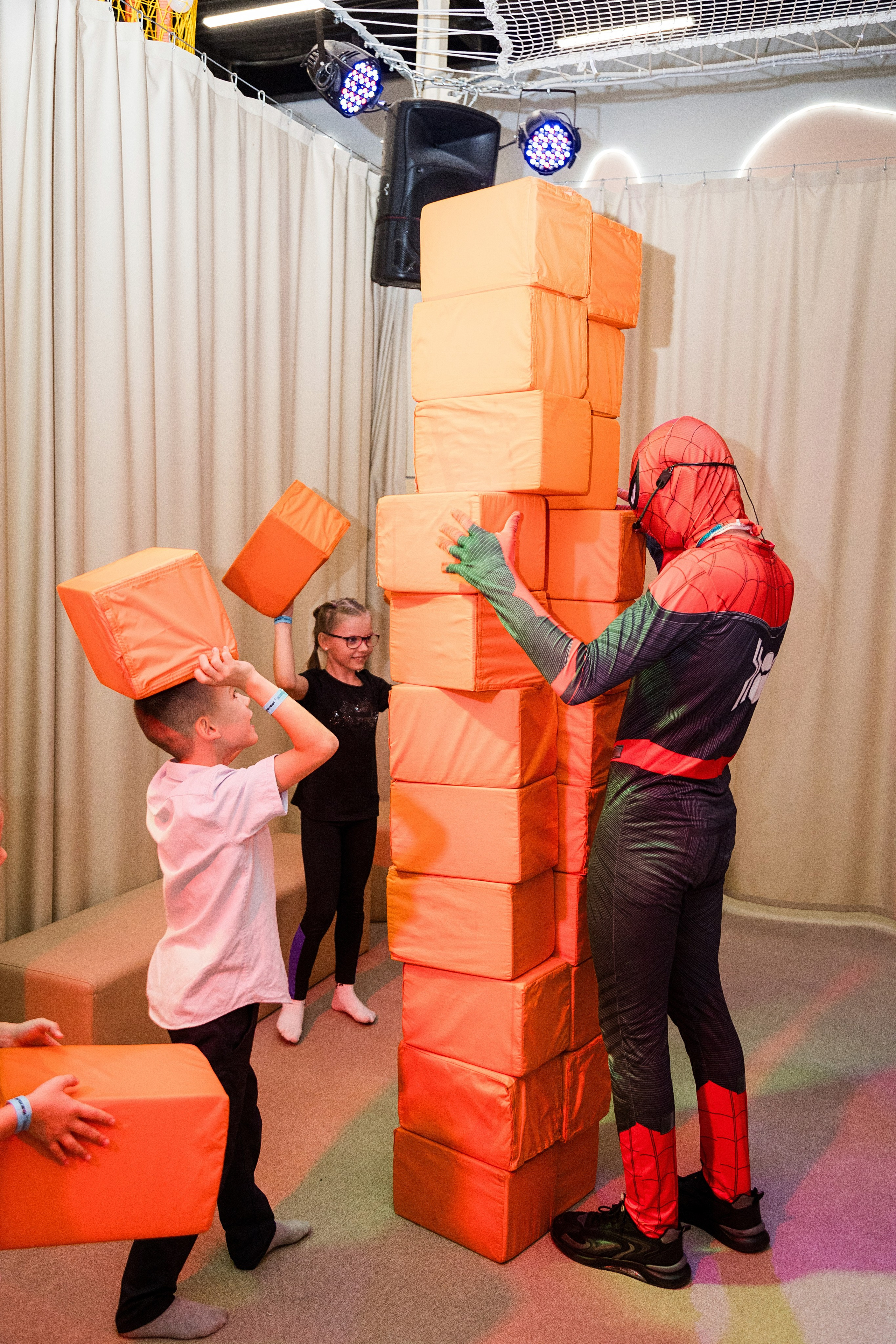 Юле 8 лет. Детский фотограф видеограф в Хабаровске Михаил Орлов