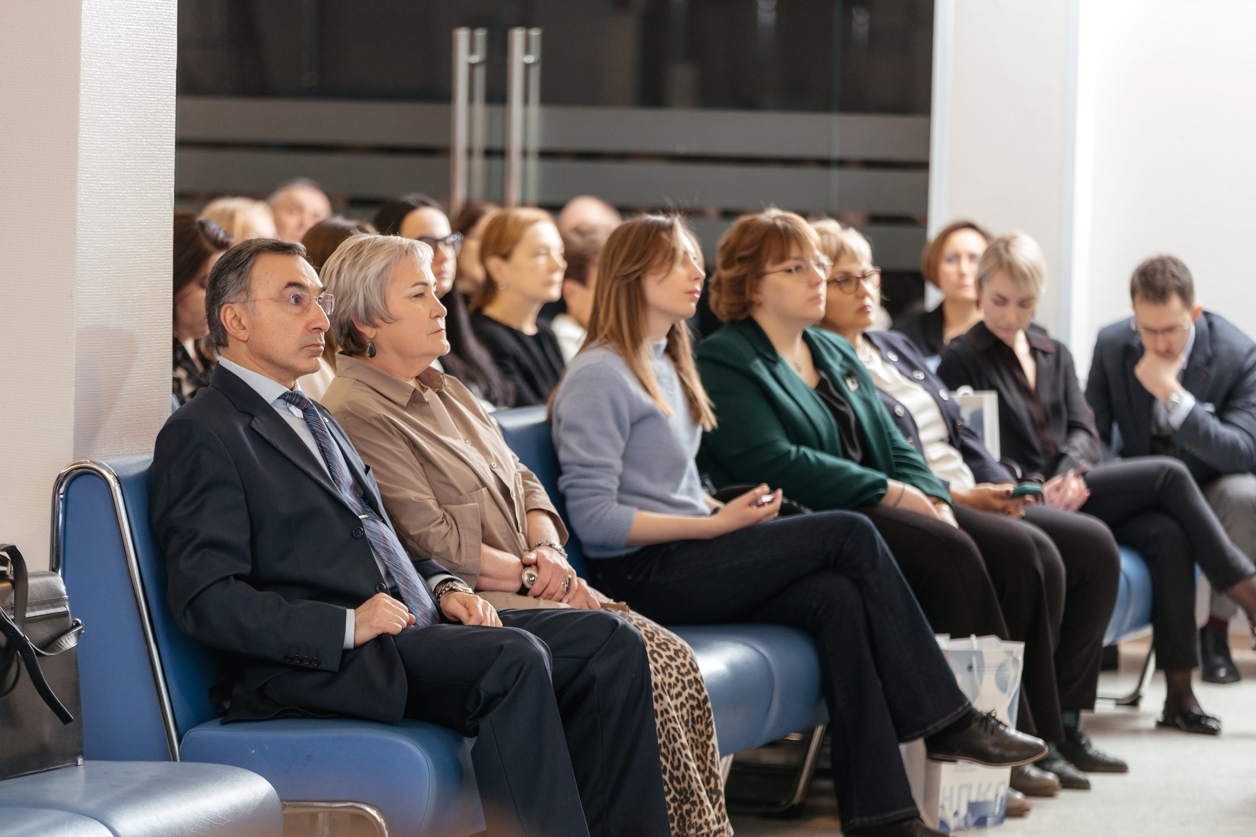Научно-практическая конференция офтальмологов. Фотограф для бизнеса Константин Брусницын в Екатеринбурге