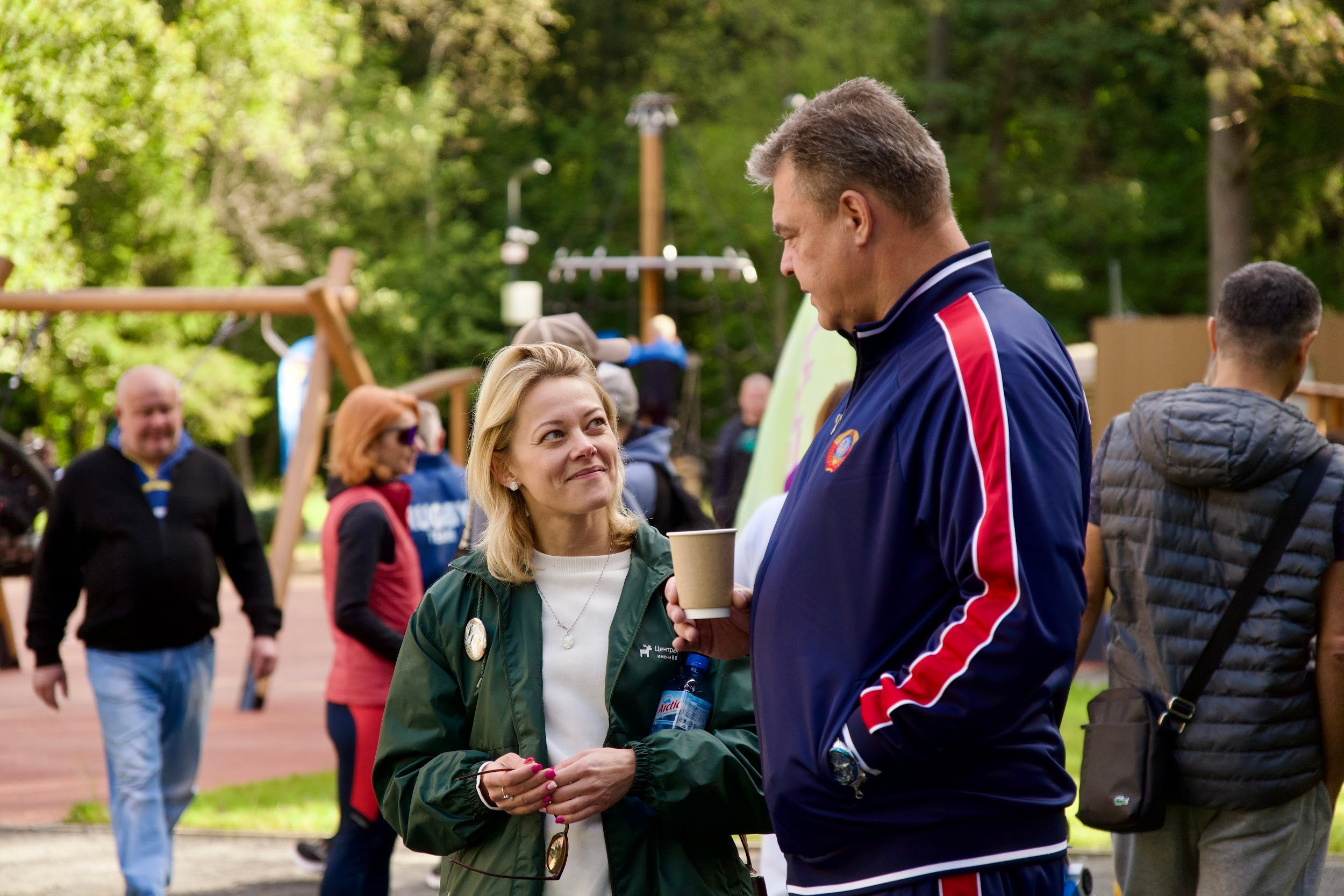 Забег в парке «Дубки». Кафе «БЕЛКА НАШЕПТАЛА». Ну оооочень концептуальное кафе