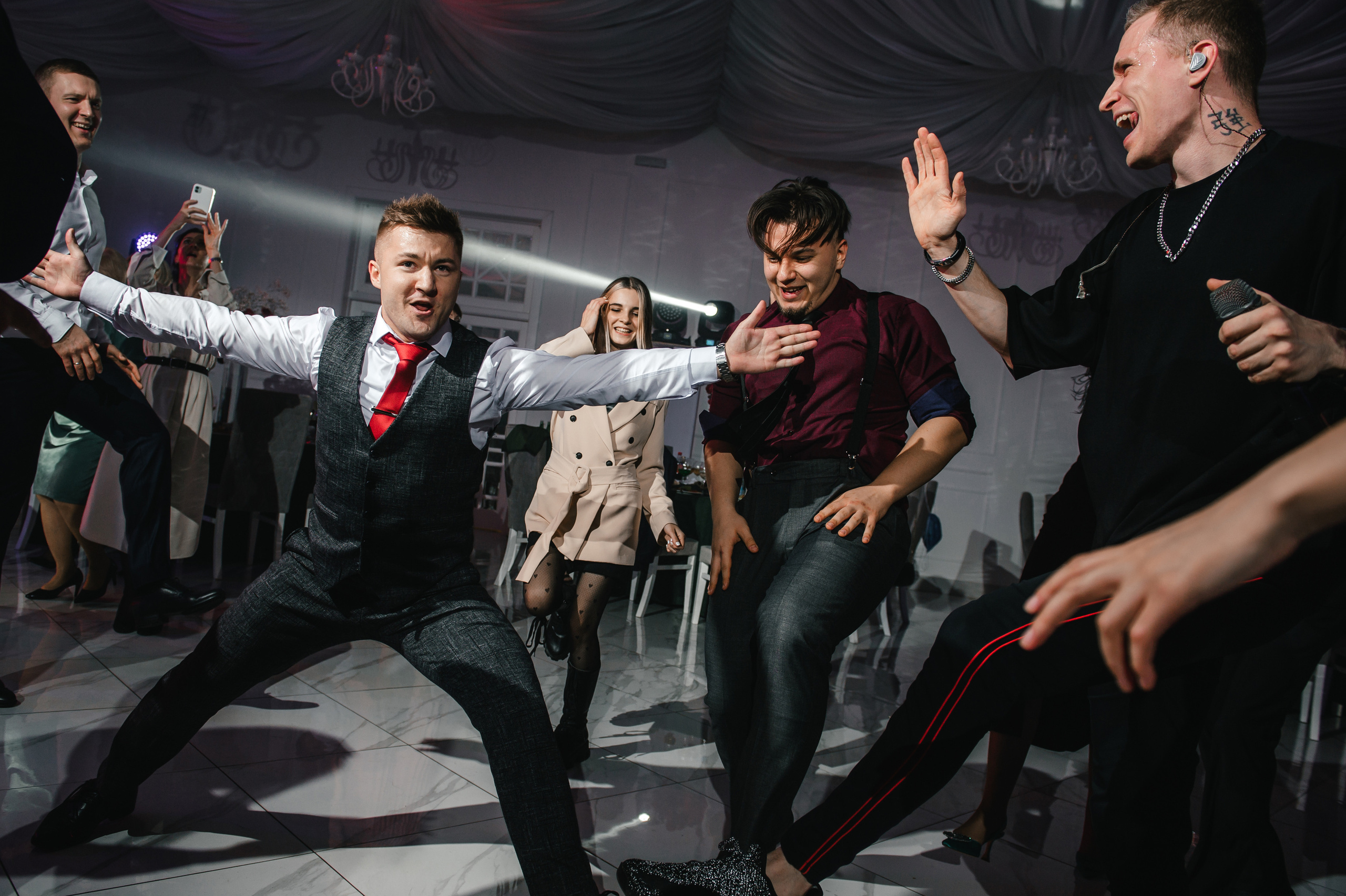 Владислав и Виктория. Свадебный организатор в Ростове-на-Дону Яснов Роман