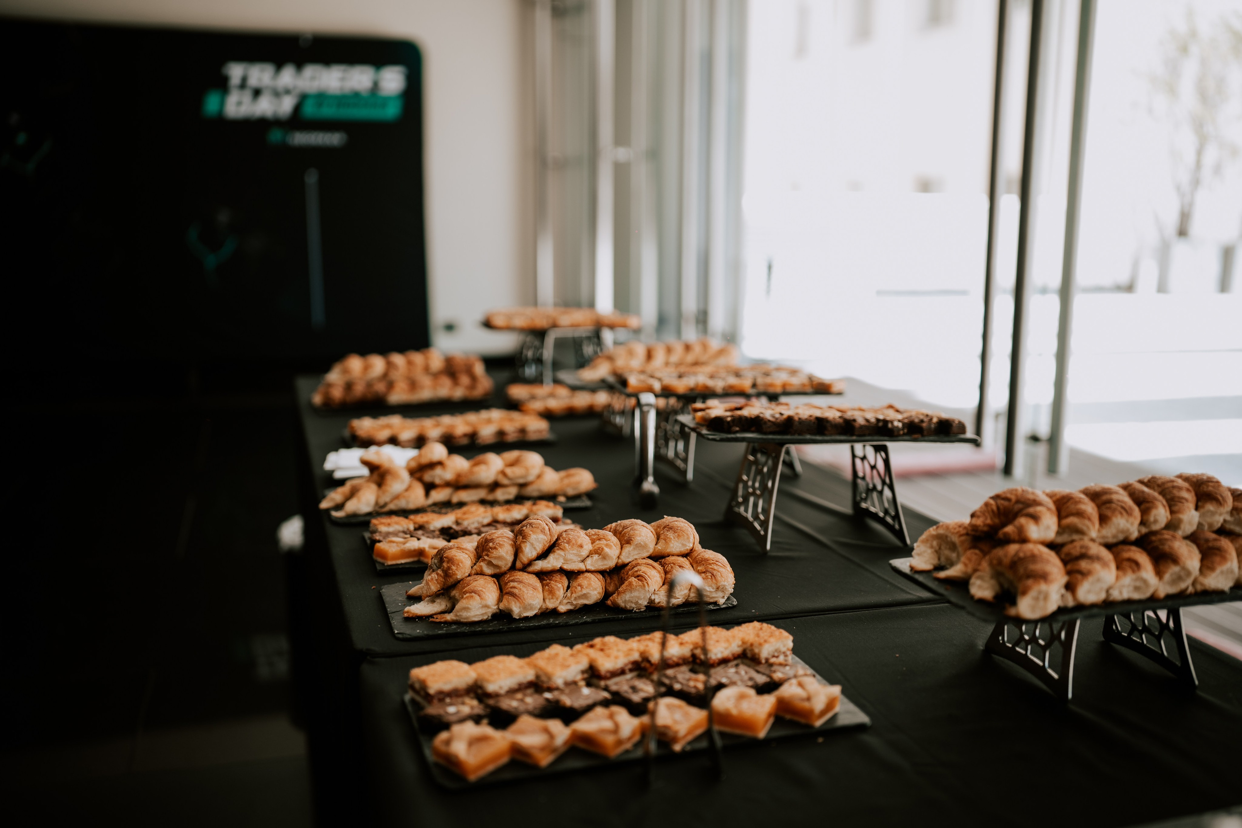 TRADERS DAY By NeomAAA Argentina. NeomAAA Funds Gallery