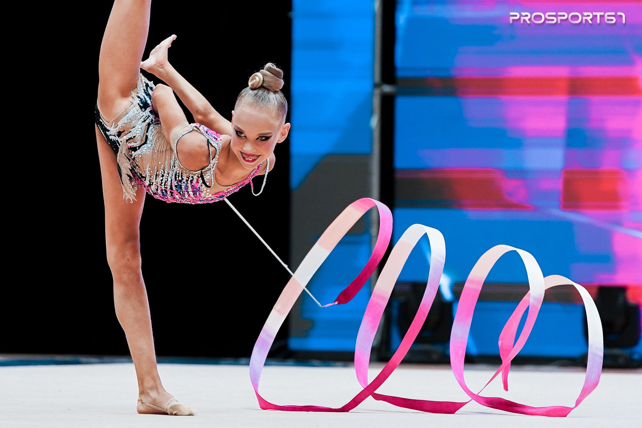 Ева Кононова. Хрустальная роза 2025 г.Минск. Спортивный фотограф Олег Медведев | prosport67 | Смоленск