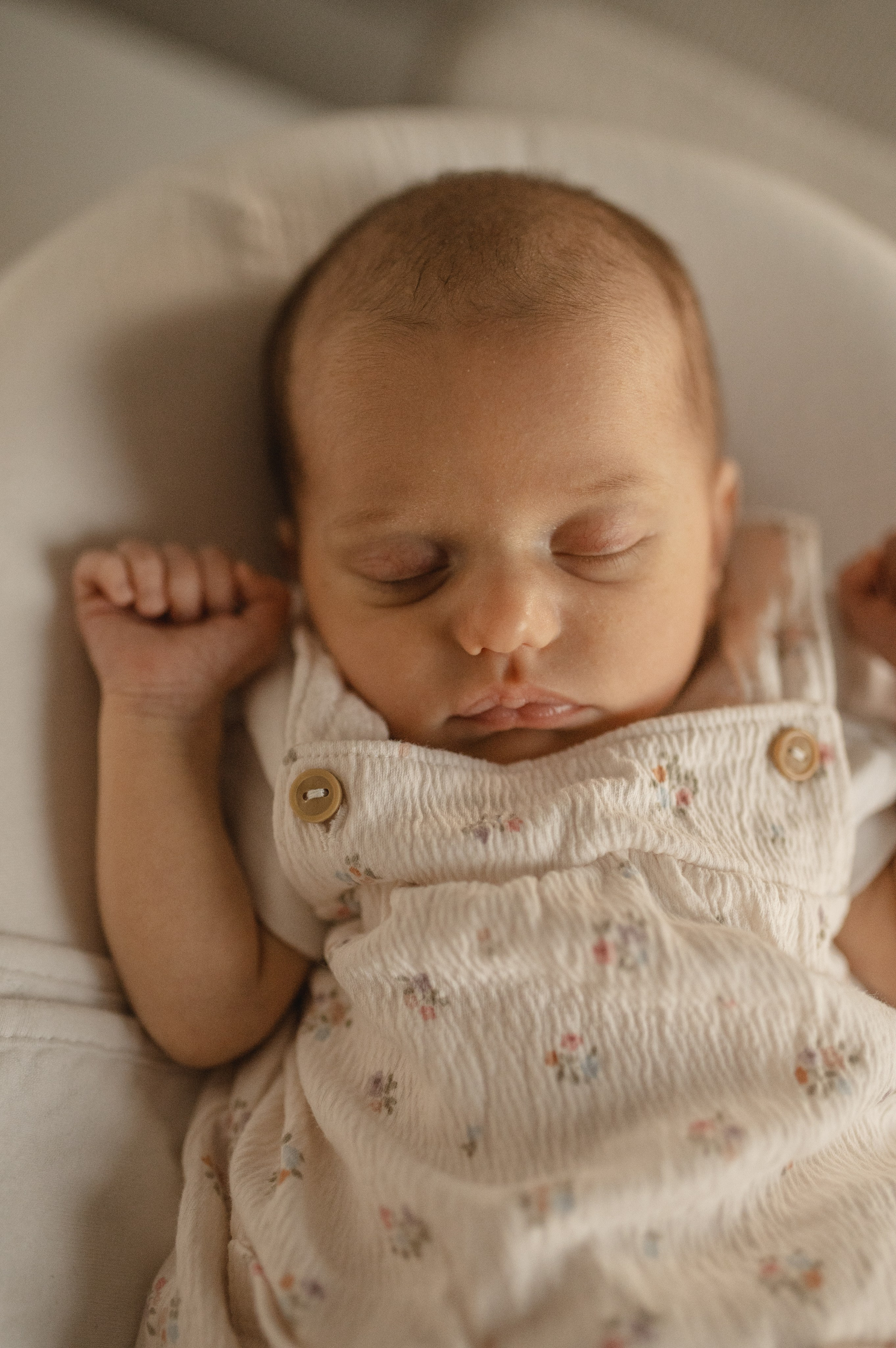 Ньюборн фотосессия в стиле лайфстайл Москва. Семейная фотосессия Бутово Москва фотограф Алина Морщагина