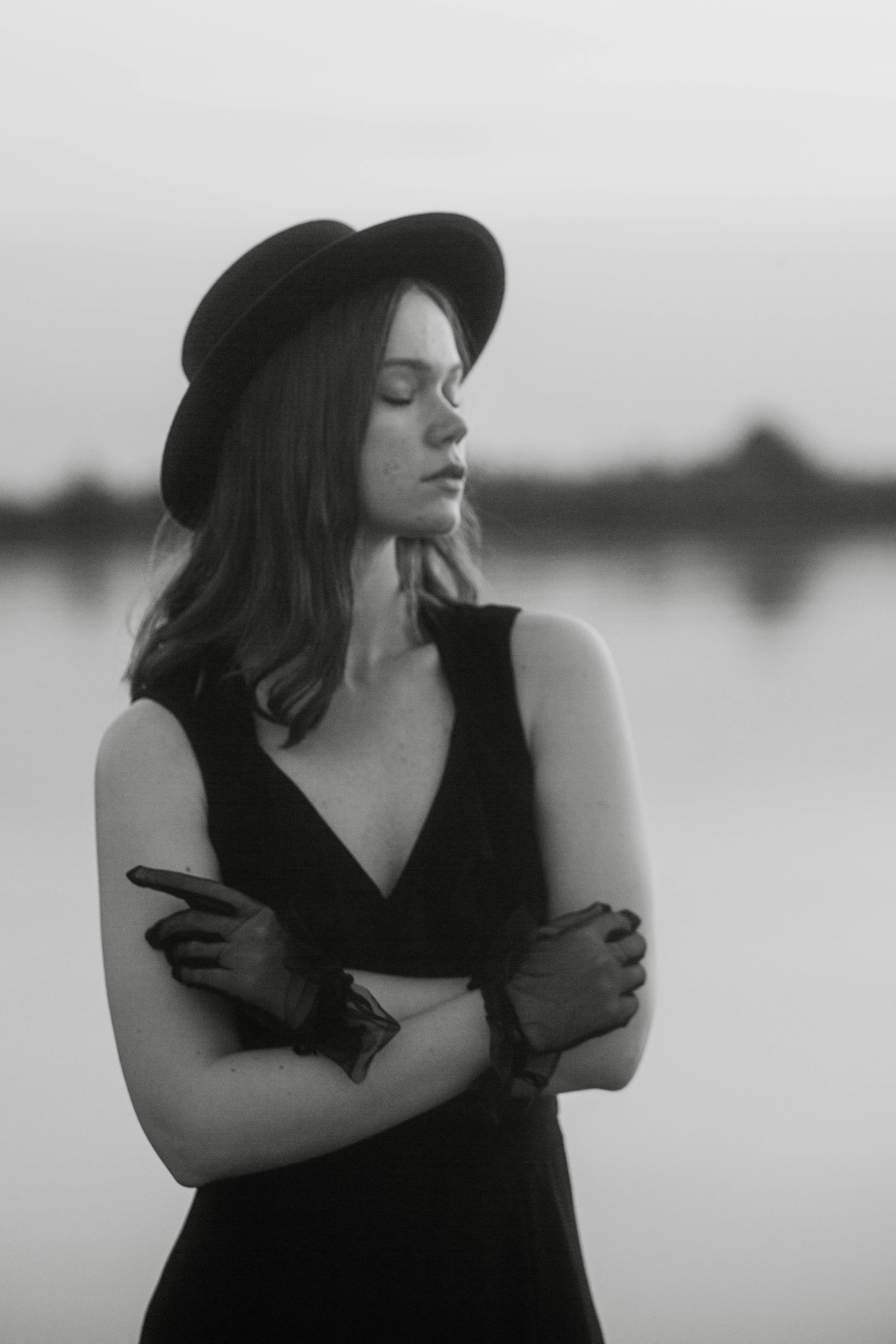 Наедине (два образа). Арт-фотограф Крис Л. в Тобольске: портрет, семейные, свадьбы