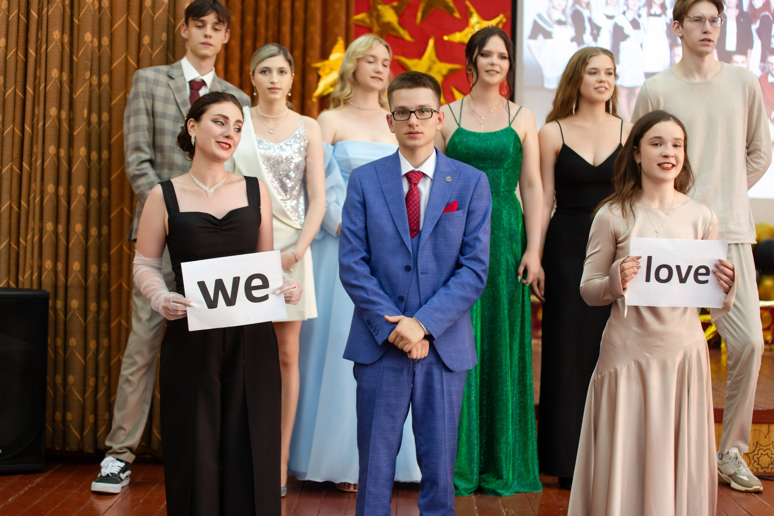 ВРУЧЕНИЕ ДИПЛОМОВ 9 ШКОЛА 2024 г. ТВОЙ АЛЬБОМ / ТВОИ ПРАВИЛА