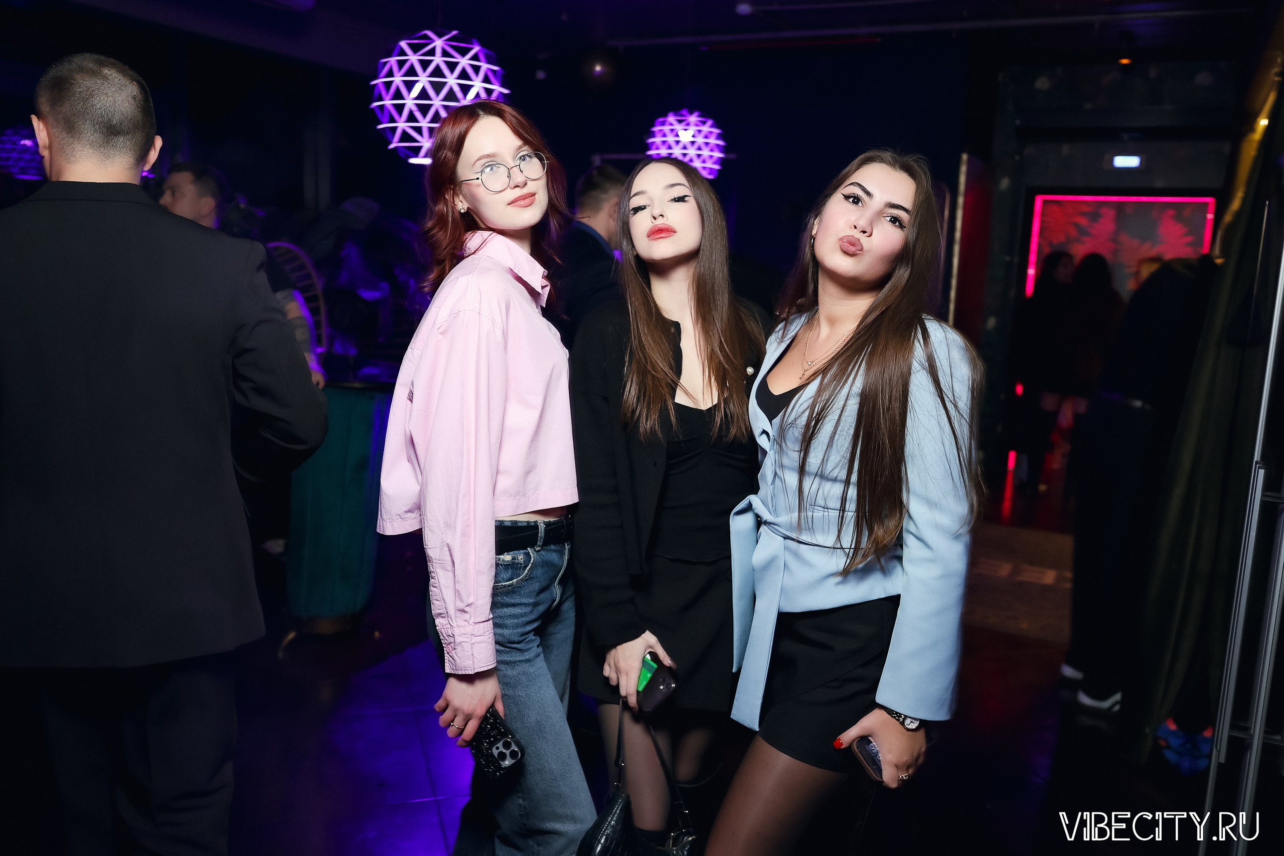 DOUBLE U. VIBECITY.RU Вайб Сити Ру Фоторепортажи Фотоотчеты Калининград