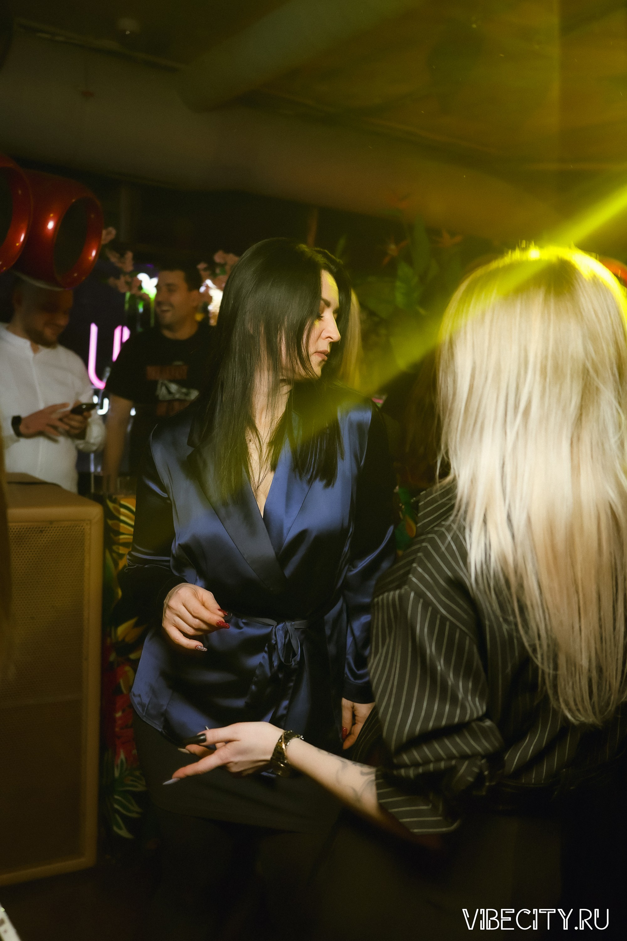 DOUBLE U. VIBECITY.RU Вайб Сити Ру Фоторепортажи Фотоотчеты Калининград