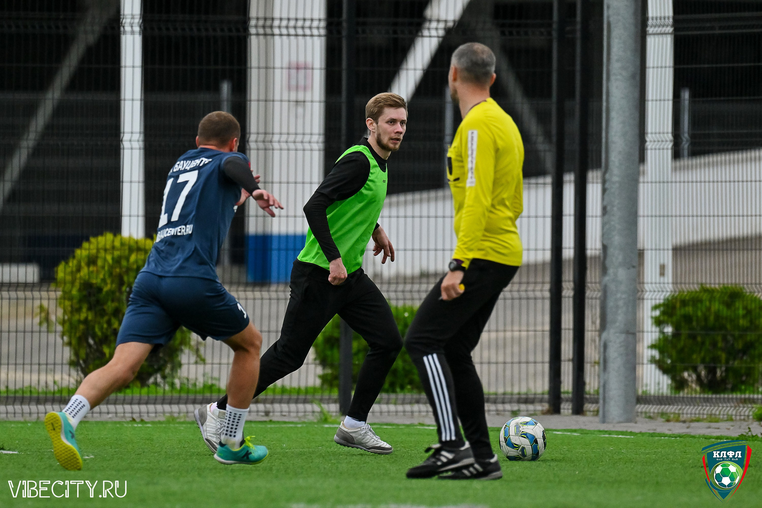 ФИНАЛЬНЫЕ МАТЧИ ПЛЕЙ-ОФФ XXl ЛЕТНЕГО КУБКА КАЛИНИНГРАДСКОЙ ЛФЛ. VIBECITY.RU Вайб Сити Ру Фоторепортажи Фотоотчеты Калининград