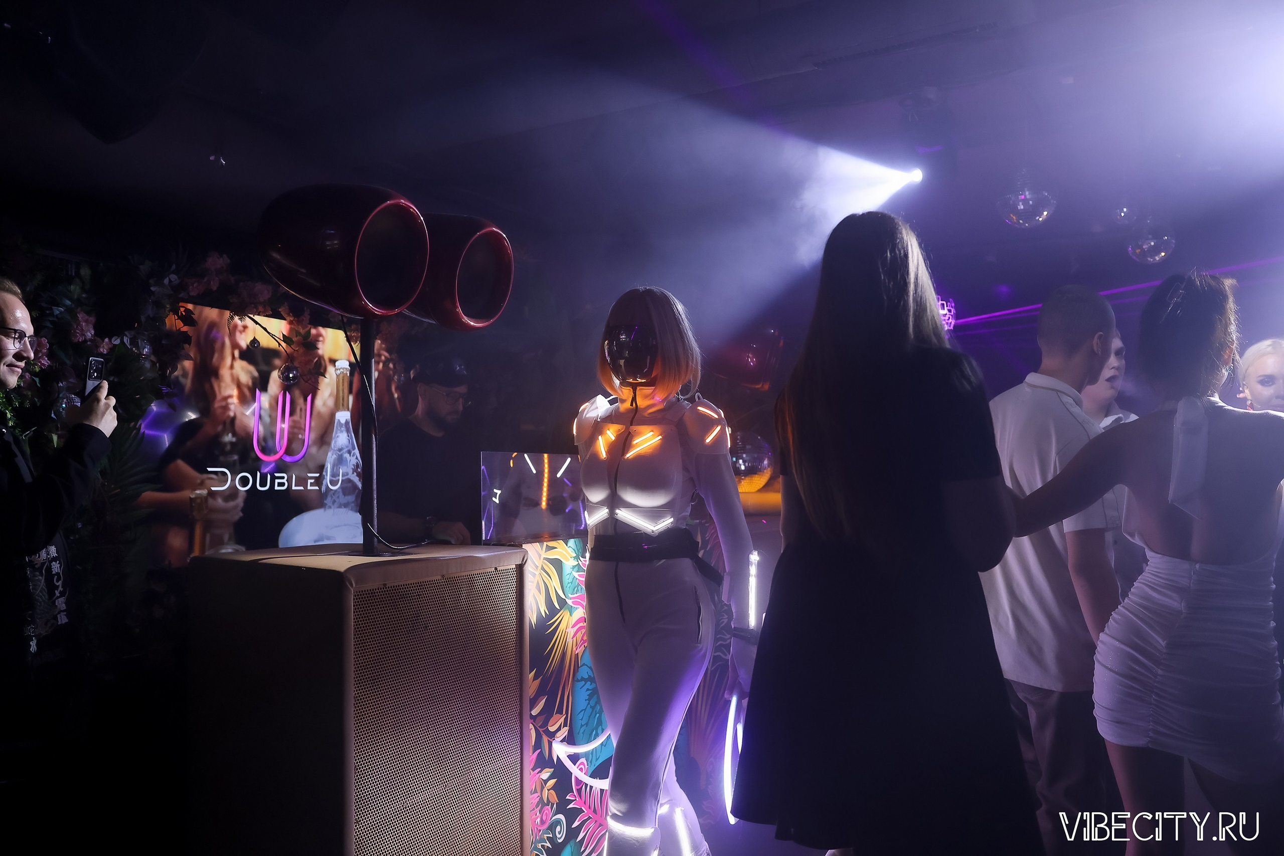 DOUBLE U. VIBECITY.RU Вайб Сити Ру Фоторепортажи Фотоотчеты Калининград