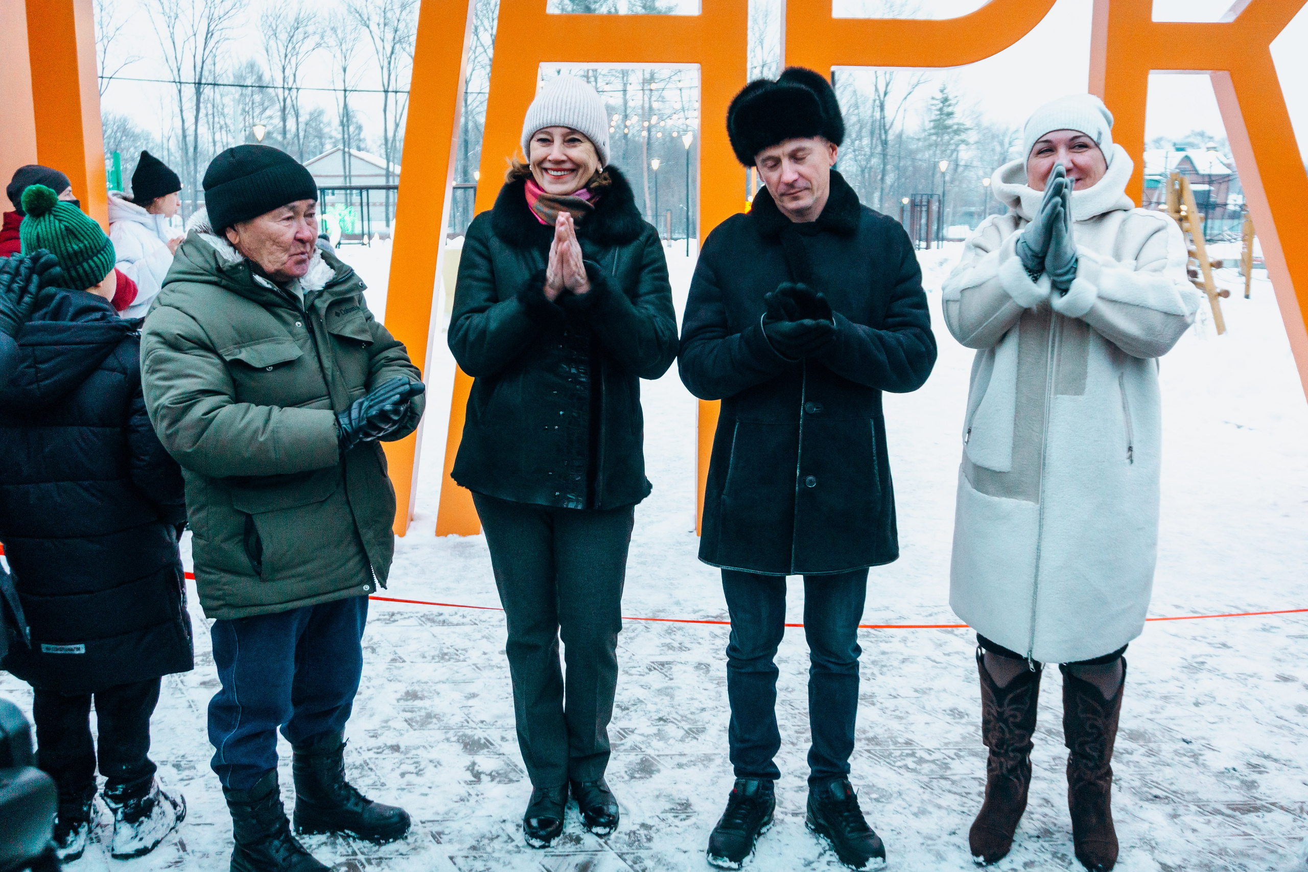 ОТКРЫТИЕ ПАРКА КУЛЬТУРЫ И ОТДЫХА. МБУК «СВЕТОЧ» Р.П.ХОР