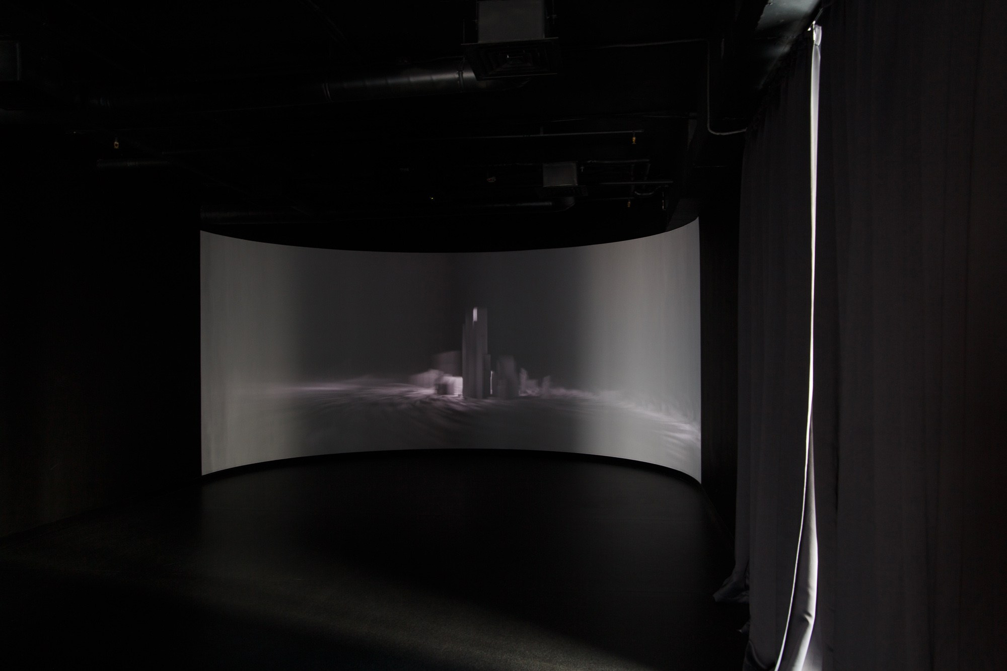 Музей Москва-Сити. Фотограф Ксения Колесникова. Интерьерная и портретная съемка в Москве