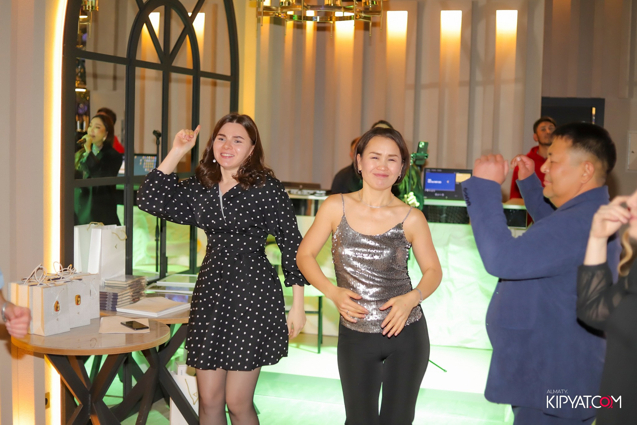 SAHARA ASIAN MIX RESTAURANT. КИПЯТКОМ АЛМАТЫ! Фотосъемка мероприятий в Алматы