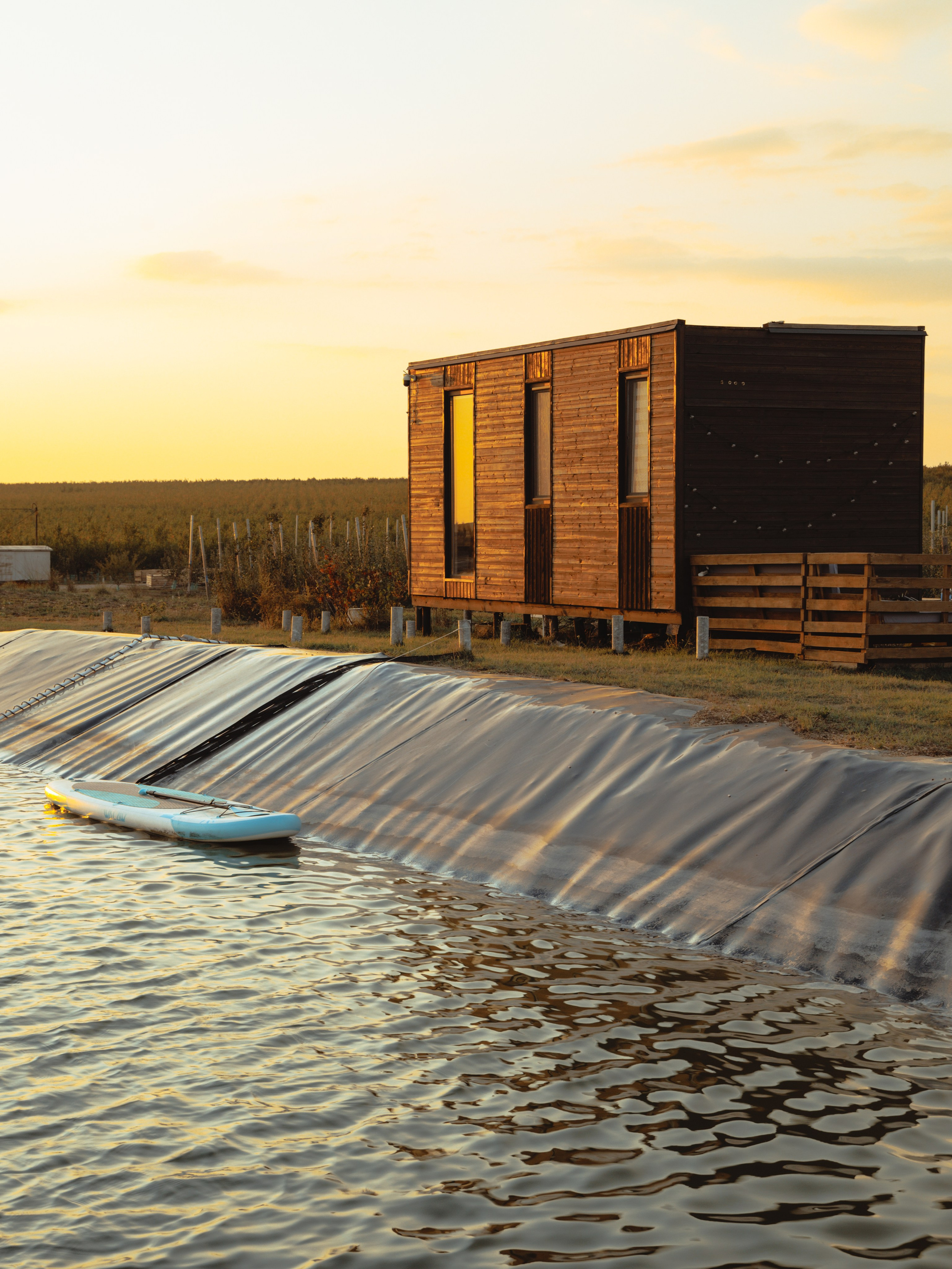 Domik в саду. Артем Корнев Фотограф