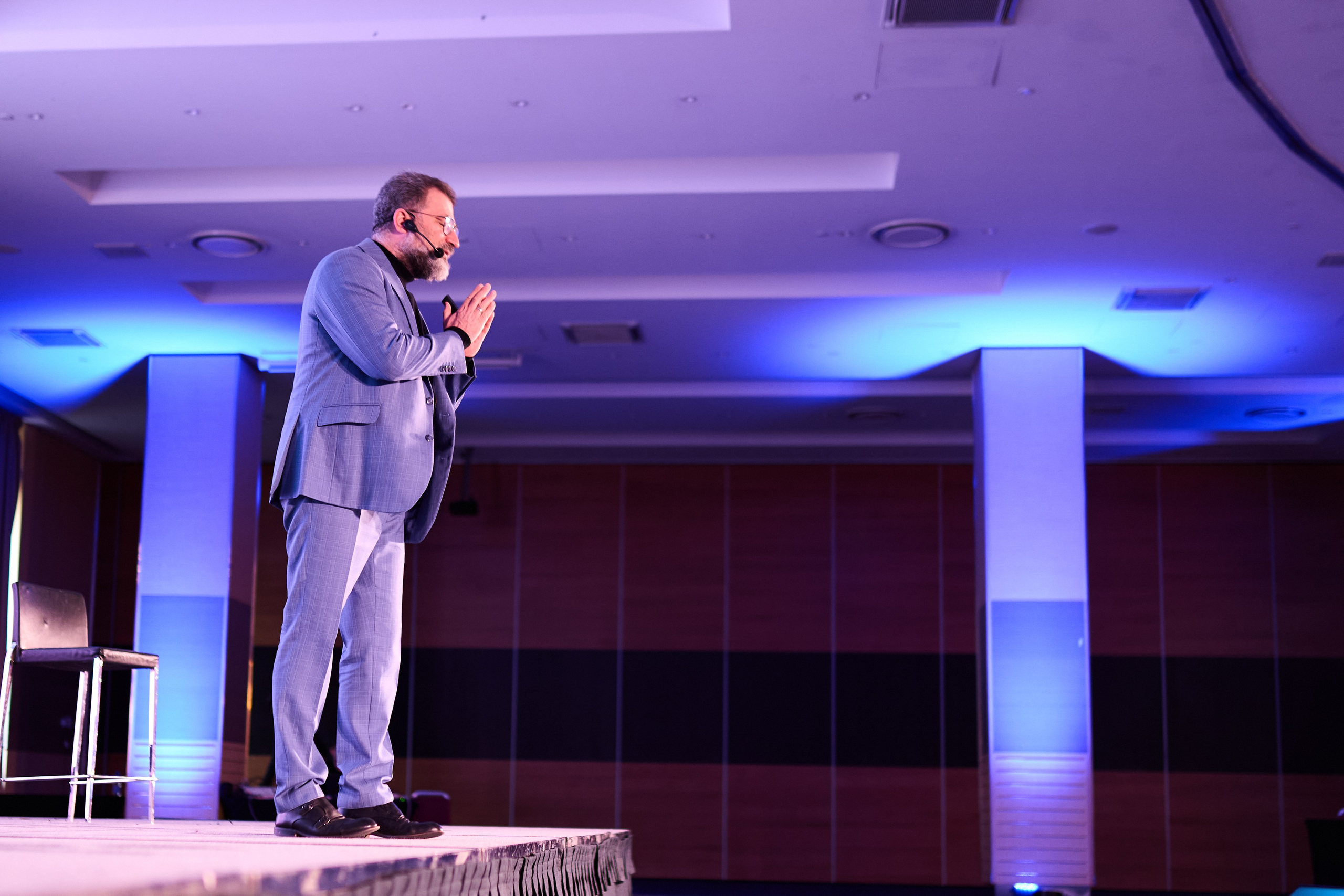 Форум «Точки Роста» — Бизнес-форум в СПБ. Репортажный фотограф в Санкт-Петербурге — Федор Борисов | Съемка мероприятий