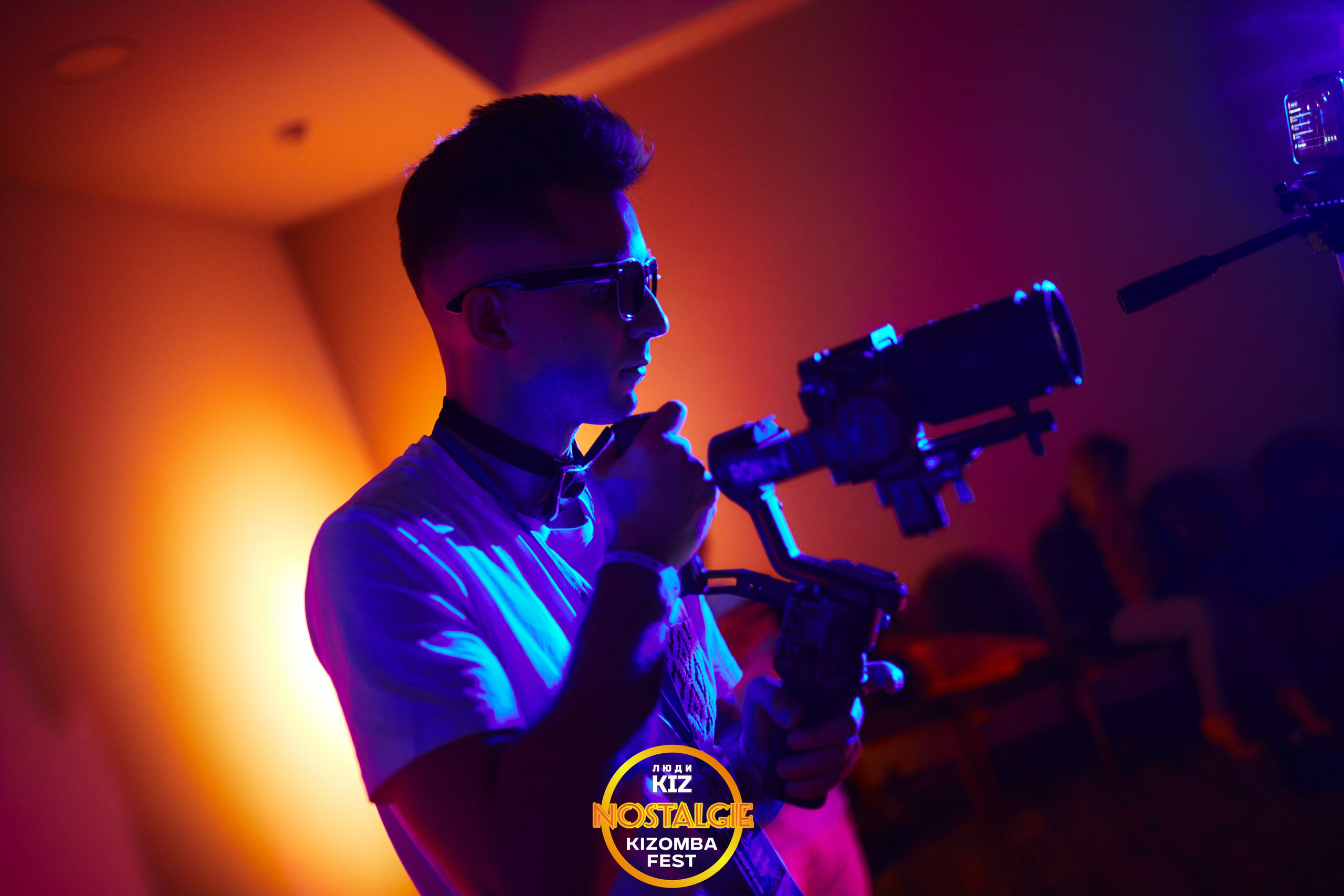 Neon party. Свадебный фотограф